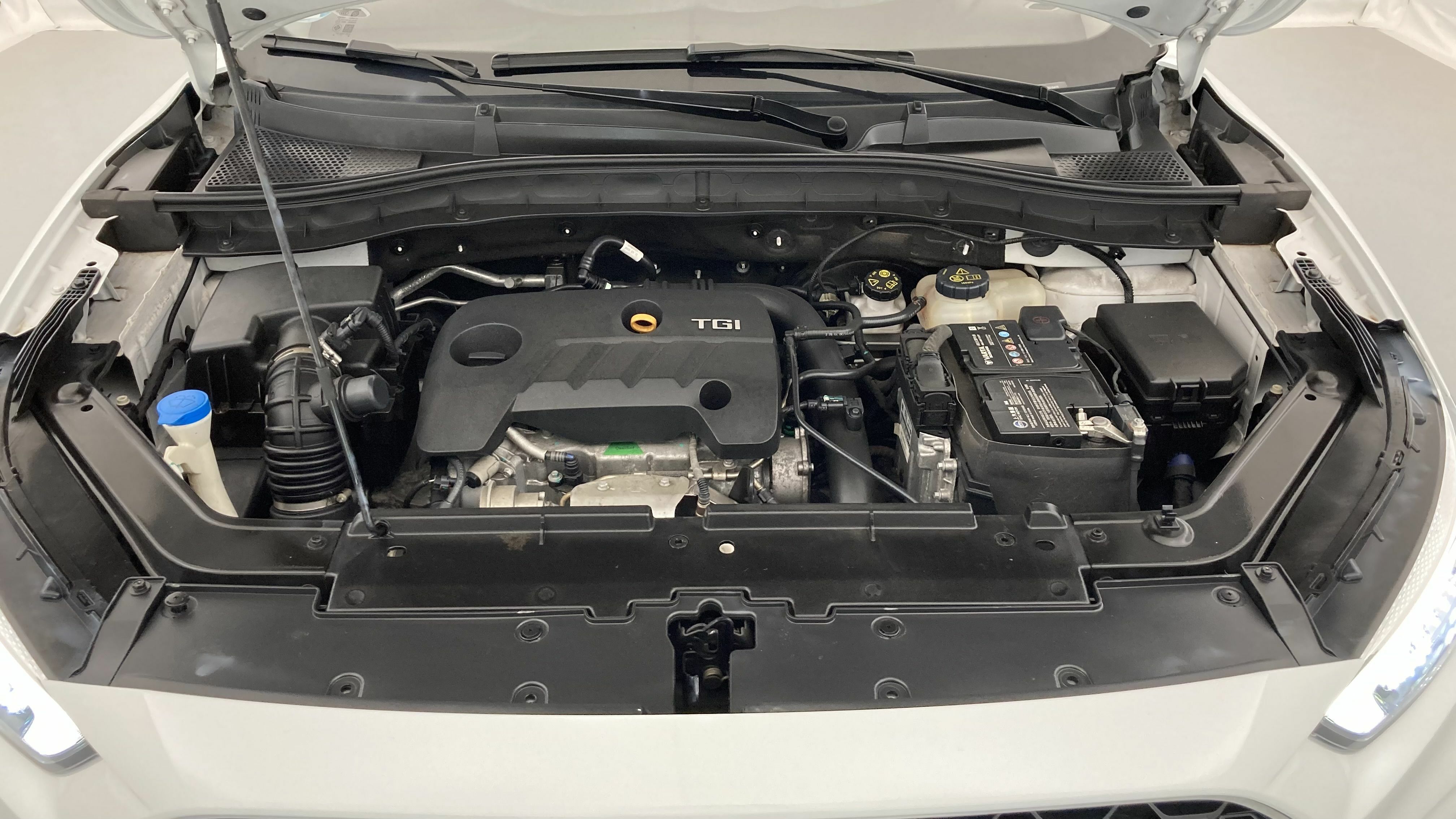 mg zs luxury 1.0 T-GDI 111 CA 2023 dover white 25