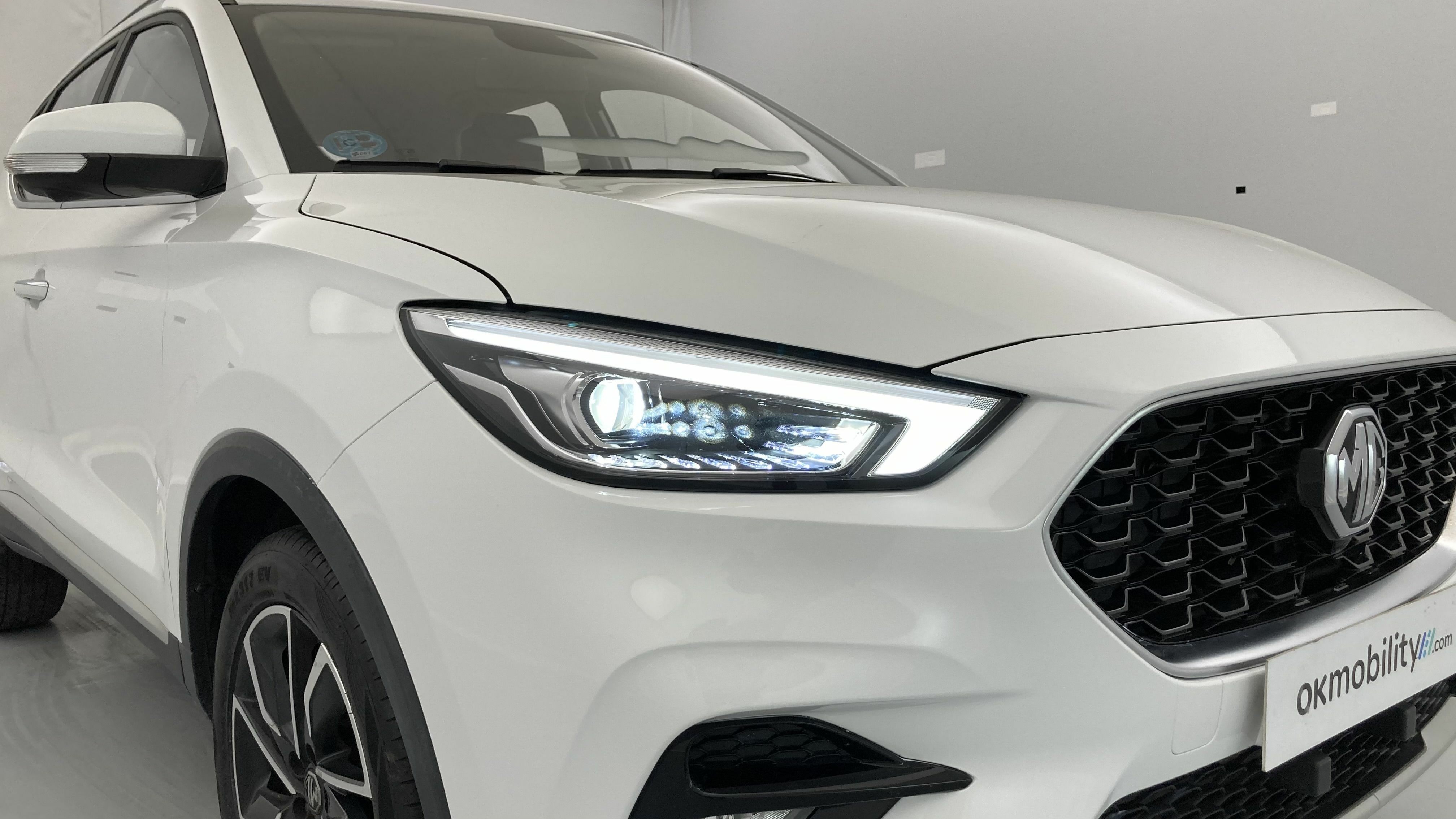 mg zs luxury 1.0 T-GDI 111 CA 2023 dover white 29
