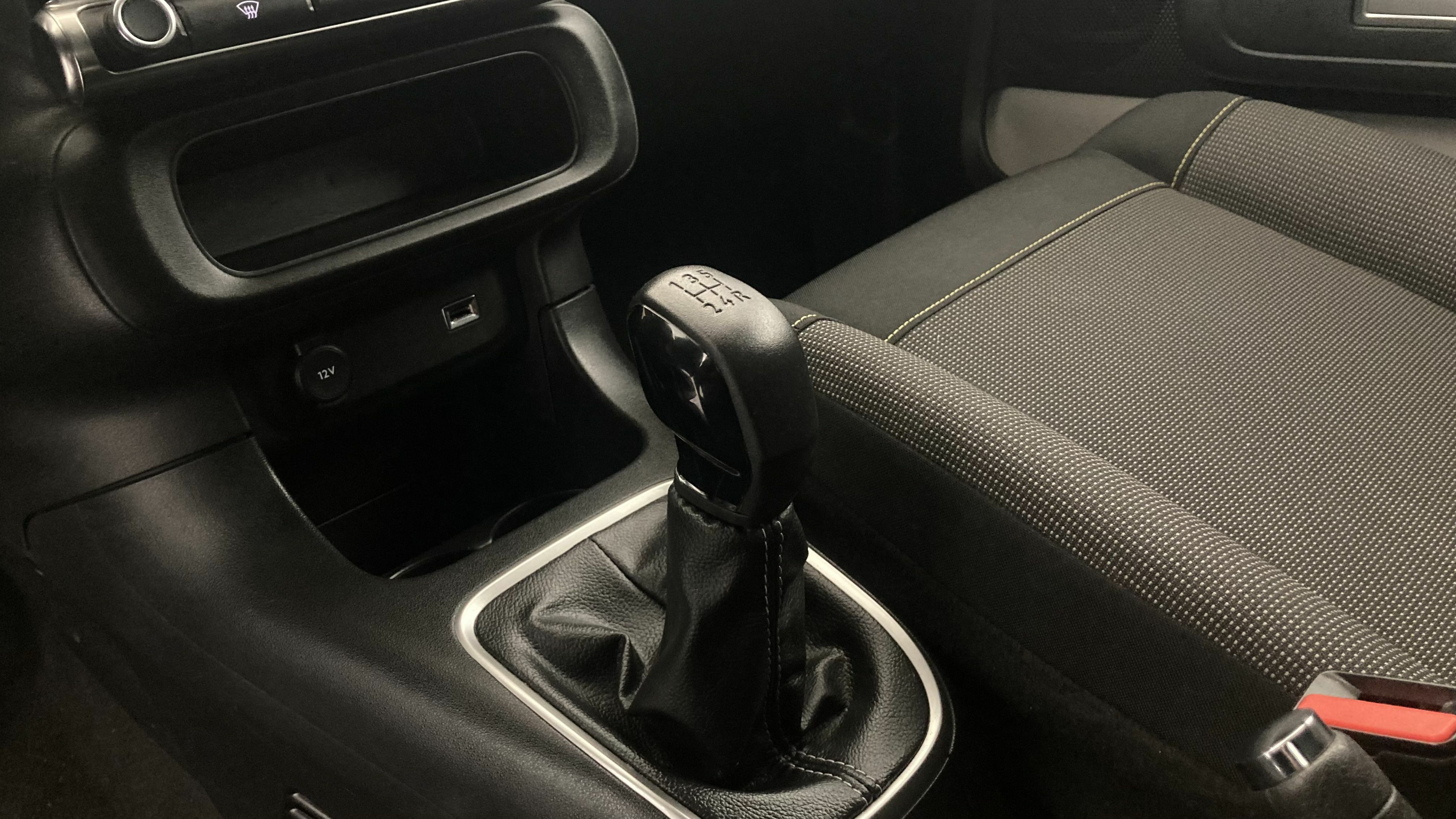 citroen c3 origin max 1.2 PURETECH 83 2024 gris acero / negro 19