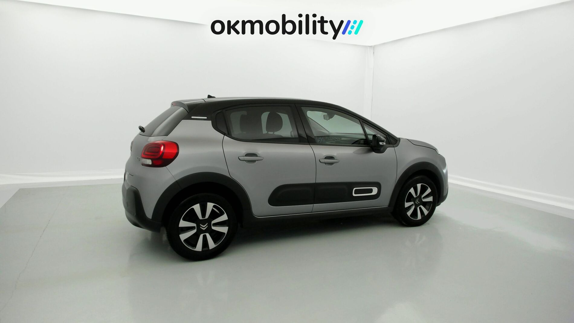citroen c3 origin max 1.2 PURETECH 83 2024 gris acero / negro 11