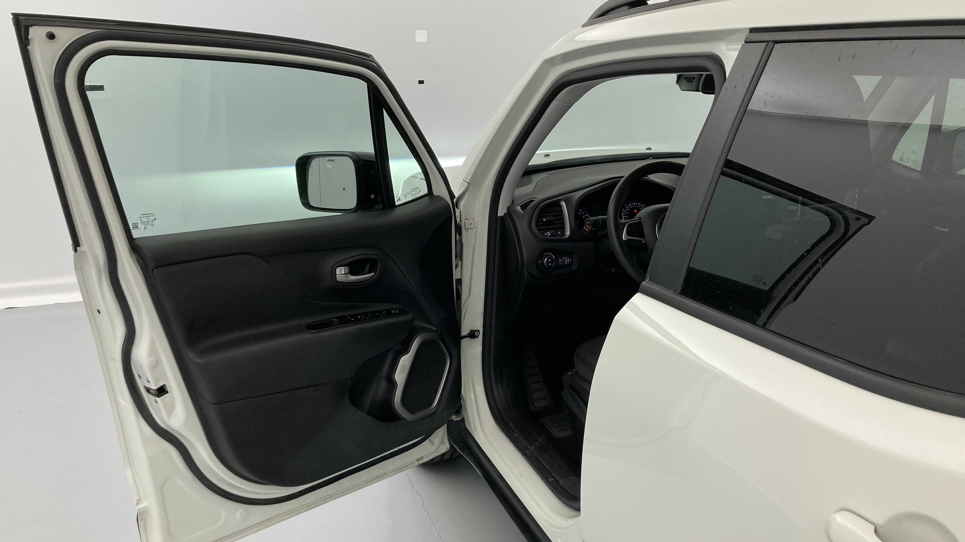 jeep renegade limited 1.5 TURBO 130 DCT 2023 blanco alpine 13