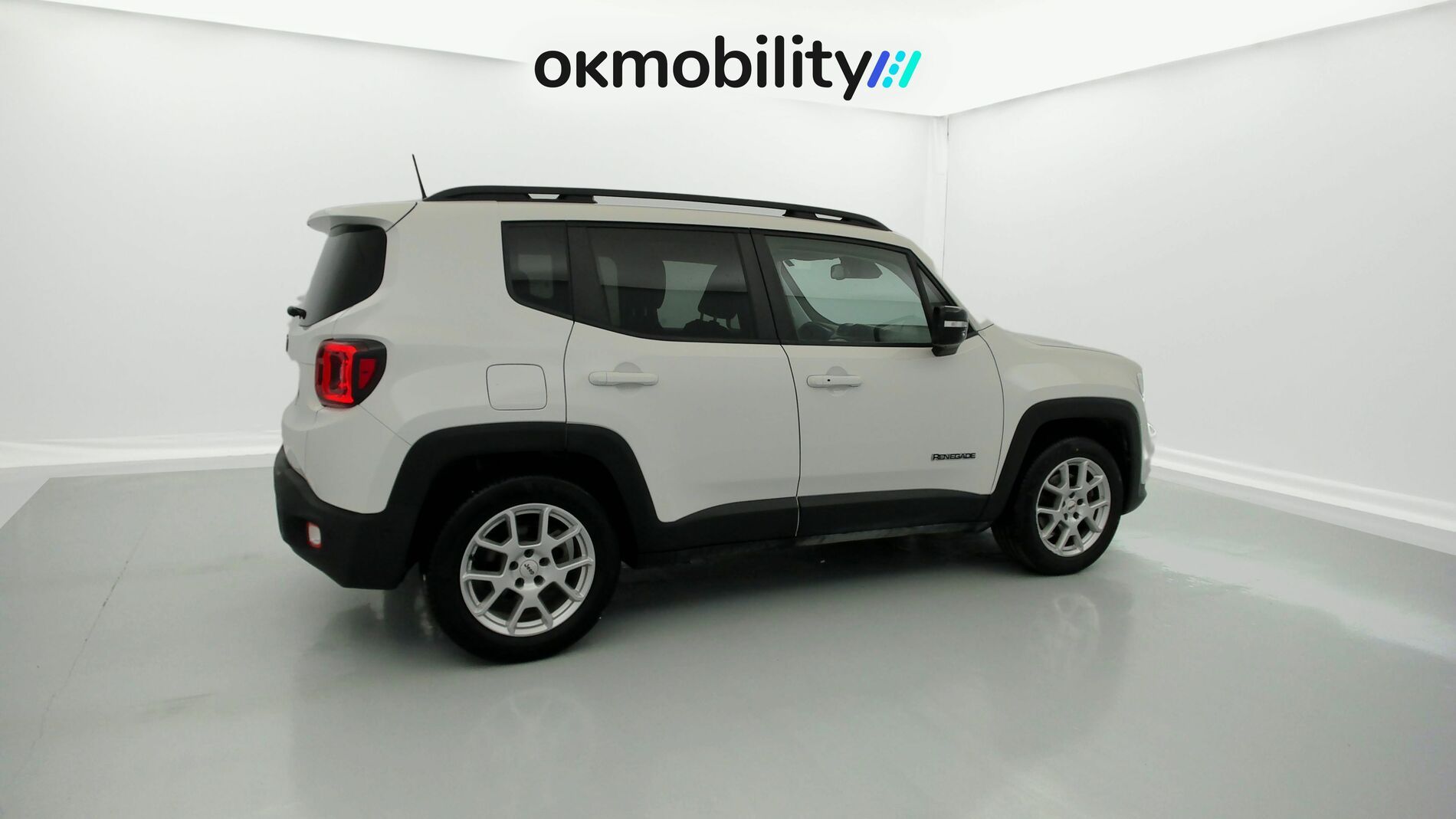 jeep renegade limited 1.5 TURBO 130 DCT 2023 blanco alpine 12