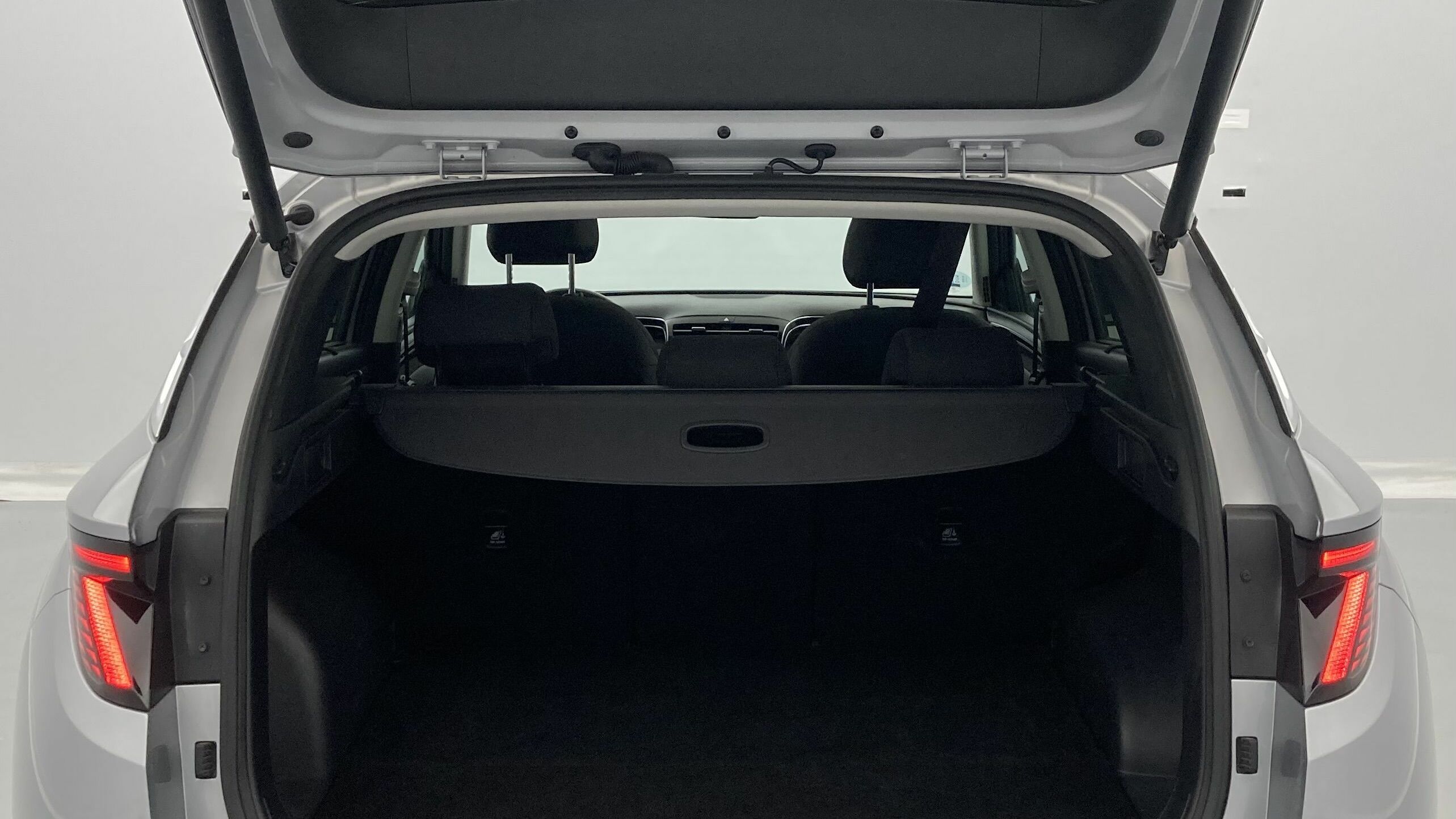 hyundai tucson tecno sky 1.6 T-GDI 150 48V DCT 2024 shimmering silver 25