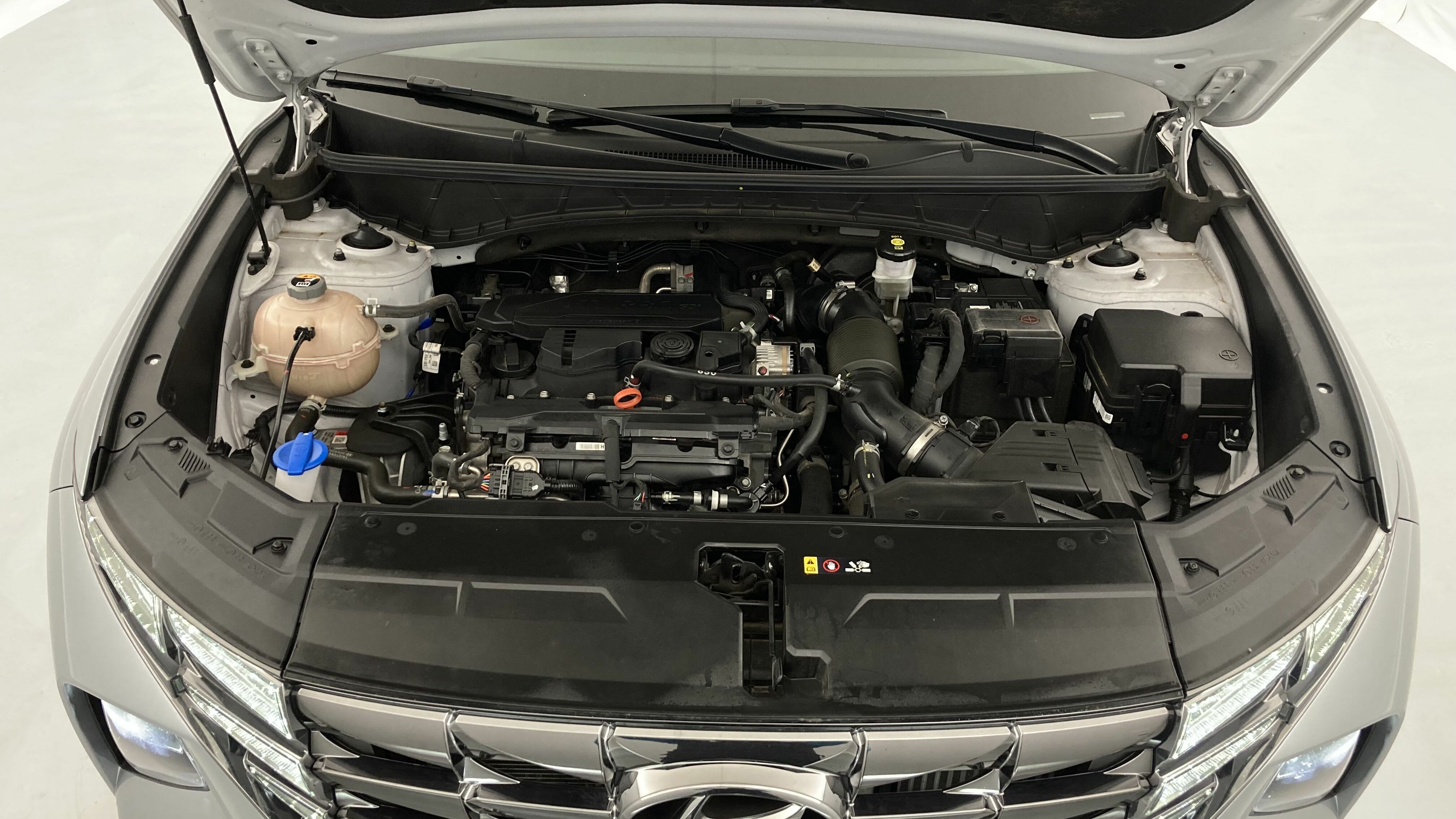 hyundai tucson tecno sky 1.6 T-GDI 150 48V DCT 2024 shimmering silver 26