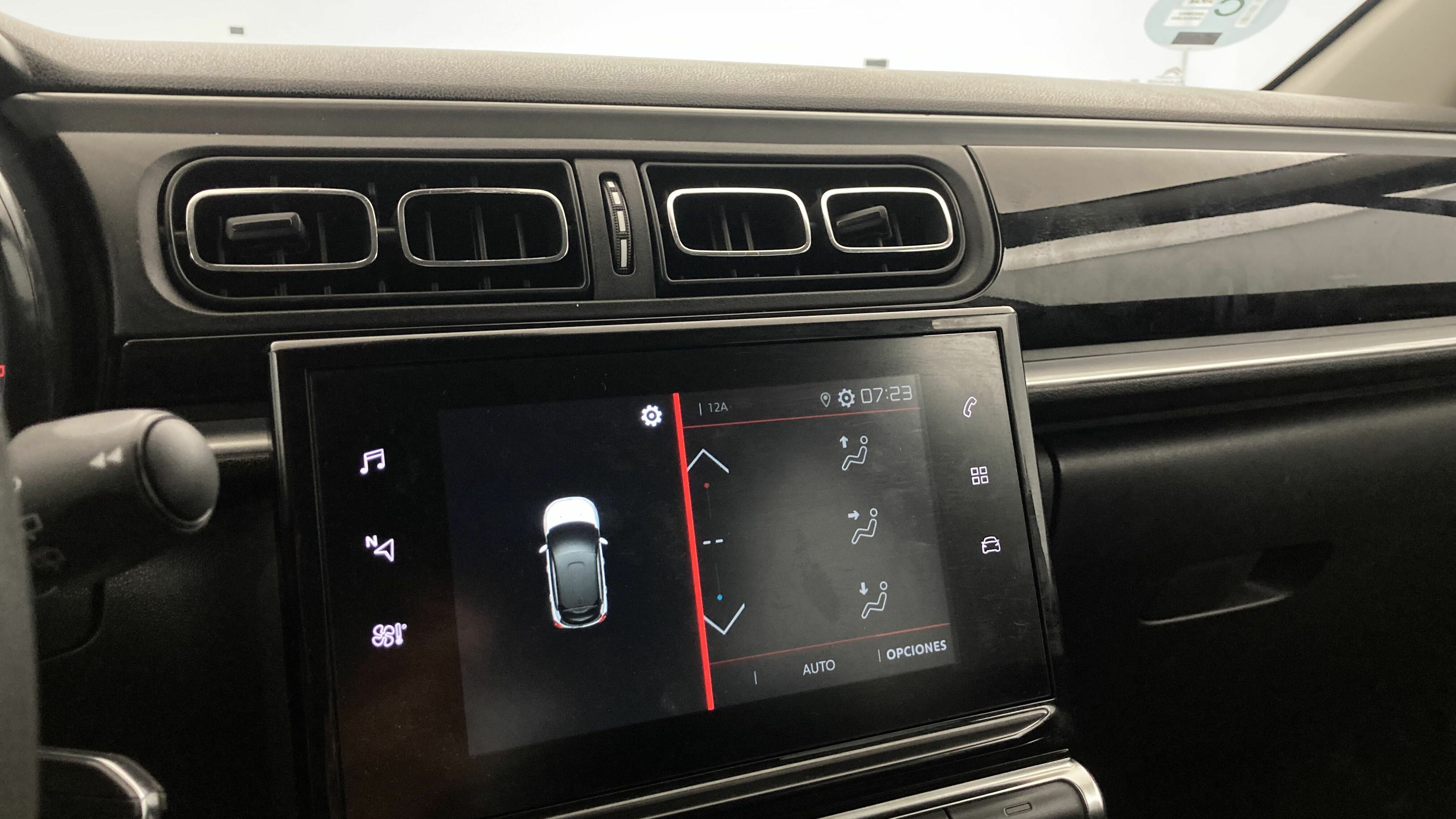 citroen c3 origin max 1.2 PURETECH 83 2024 gris platino / negro 20