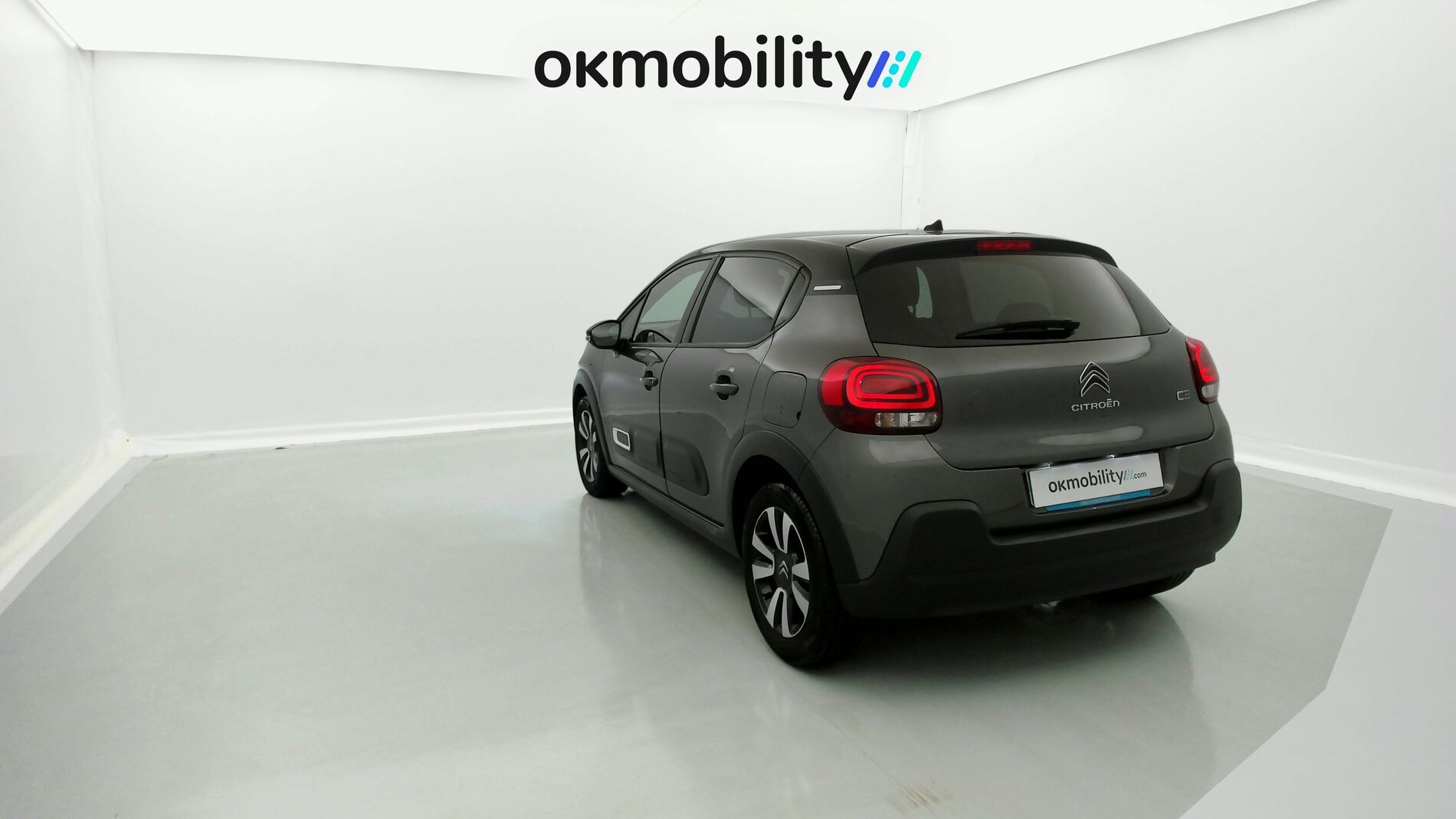 citroen c3 origin max 1.2 PURETECH 83 2024 gris platino / negro 10