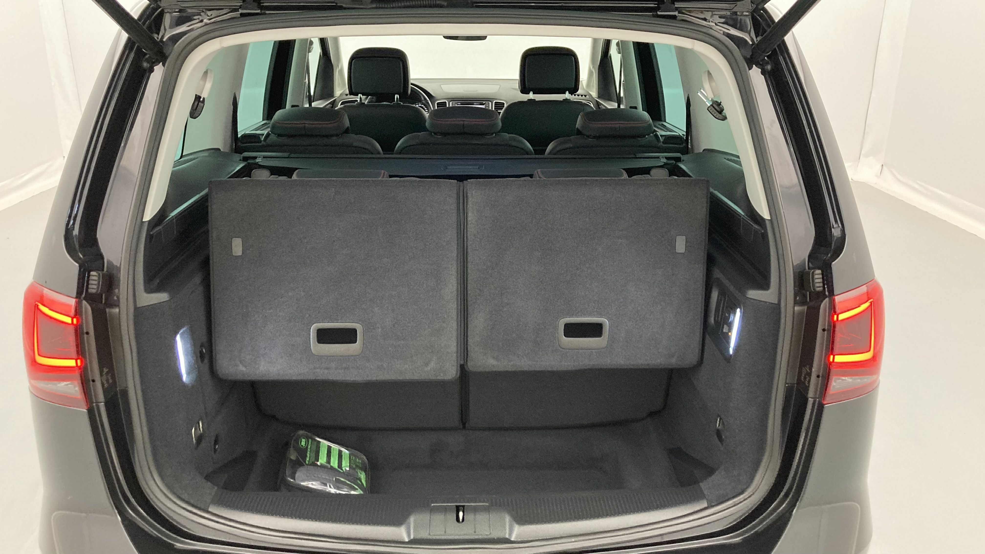seat alhambra fr line 1.4 TSI 150 DSG 2022 edelschwarz metallic 24
