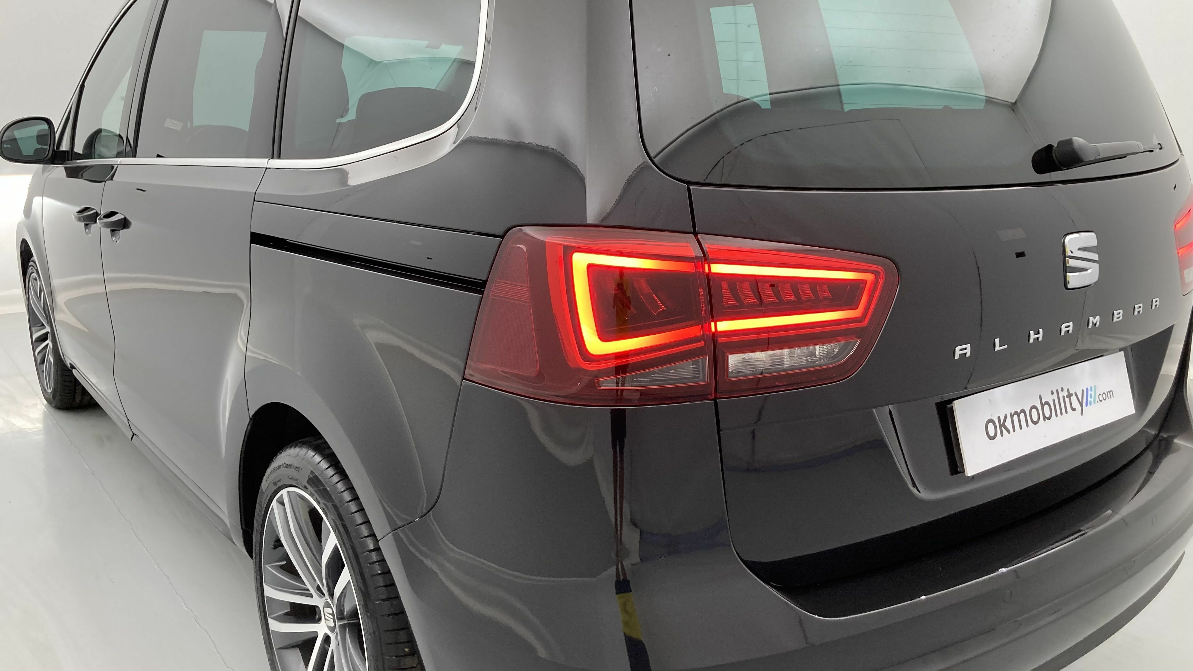 seat alhambra fr line 1.4 TSI 150 DSG 2022 edelschwarz metallic 30