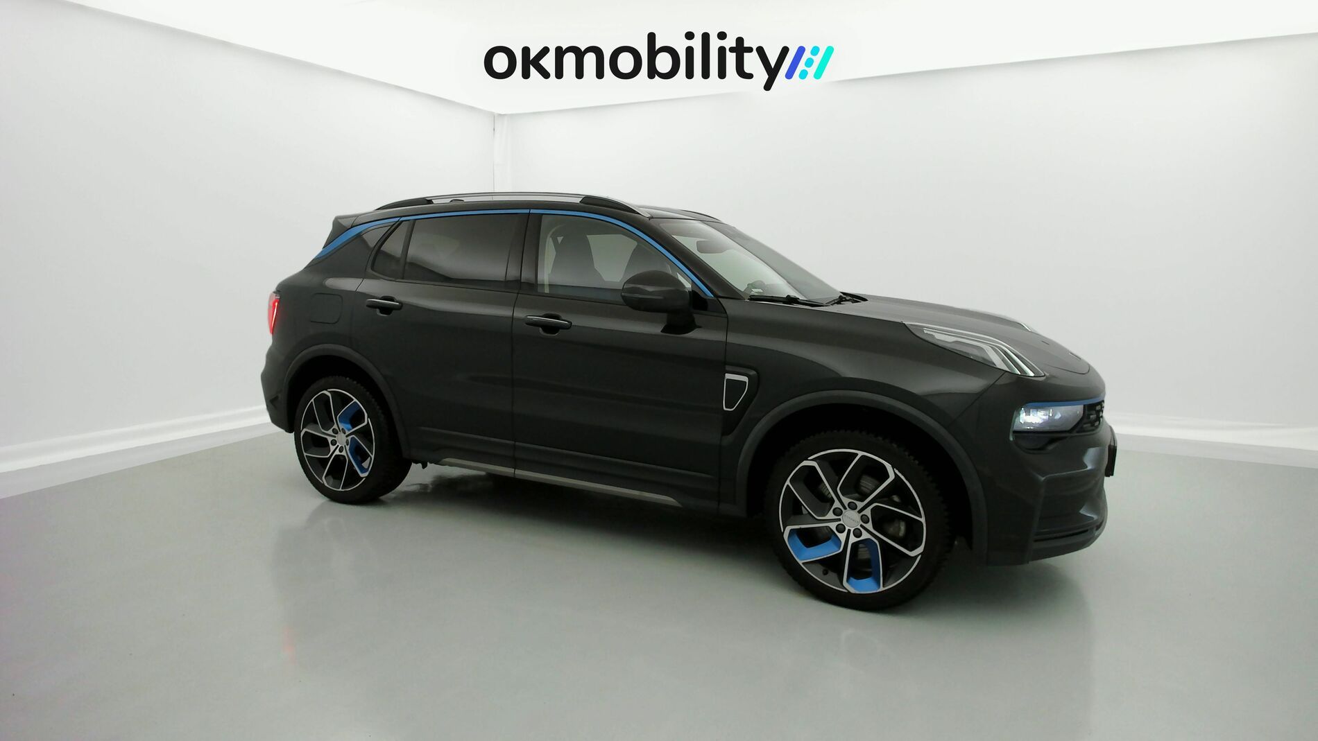 lynk&co 1 nv 1.5 PHEV 261 2022 black 2