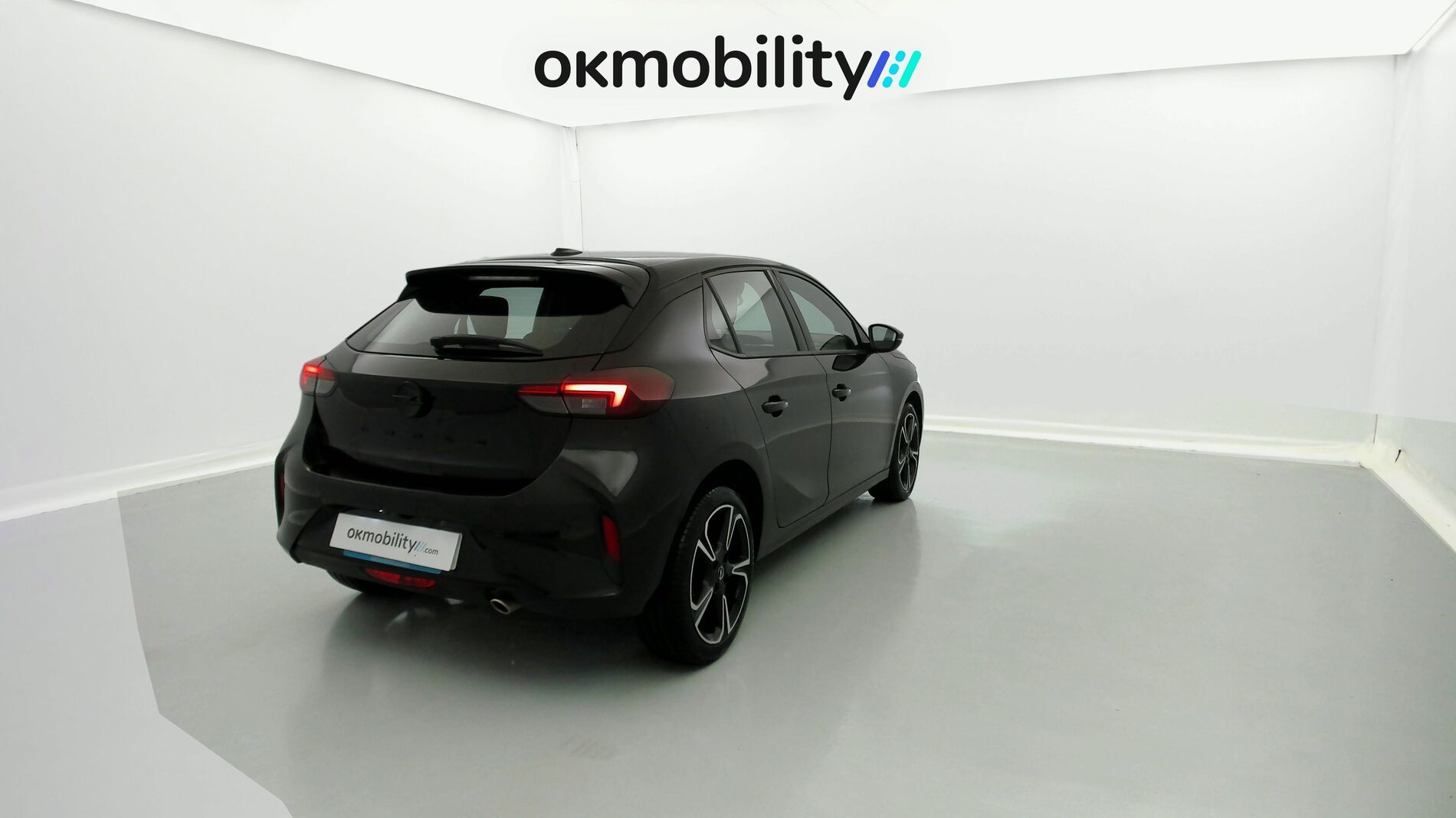 opel corsa gs 1.2T 100 2024 karbon black 10