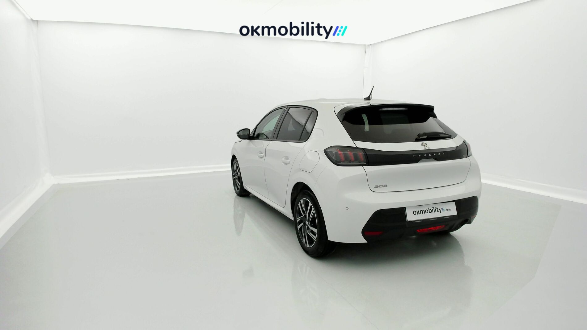 peugeot 208 allure 1.2 PURETECH 100 2024 blanco banquise 5