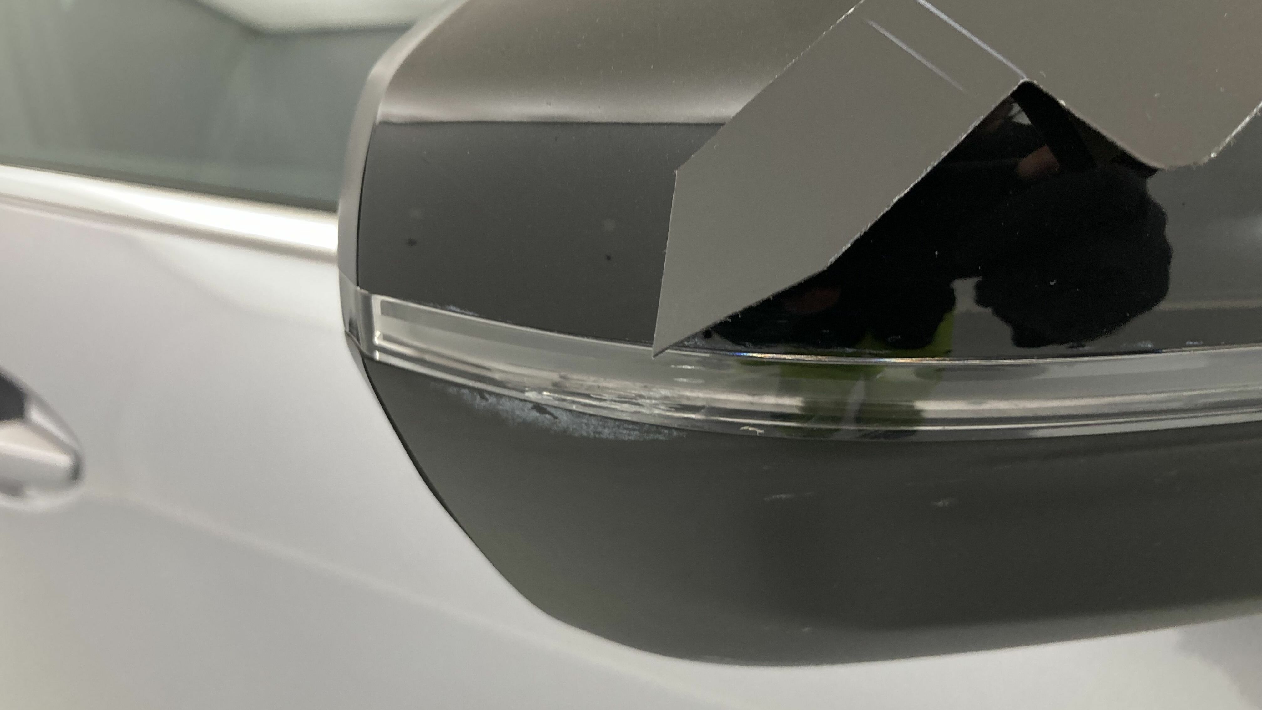 peugeot 3008 gt pack 1.6 HYBRID 300 EAT PHEV 2022 gris artense / negro 33