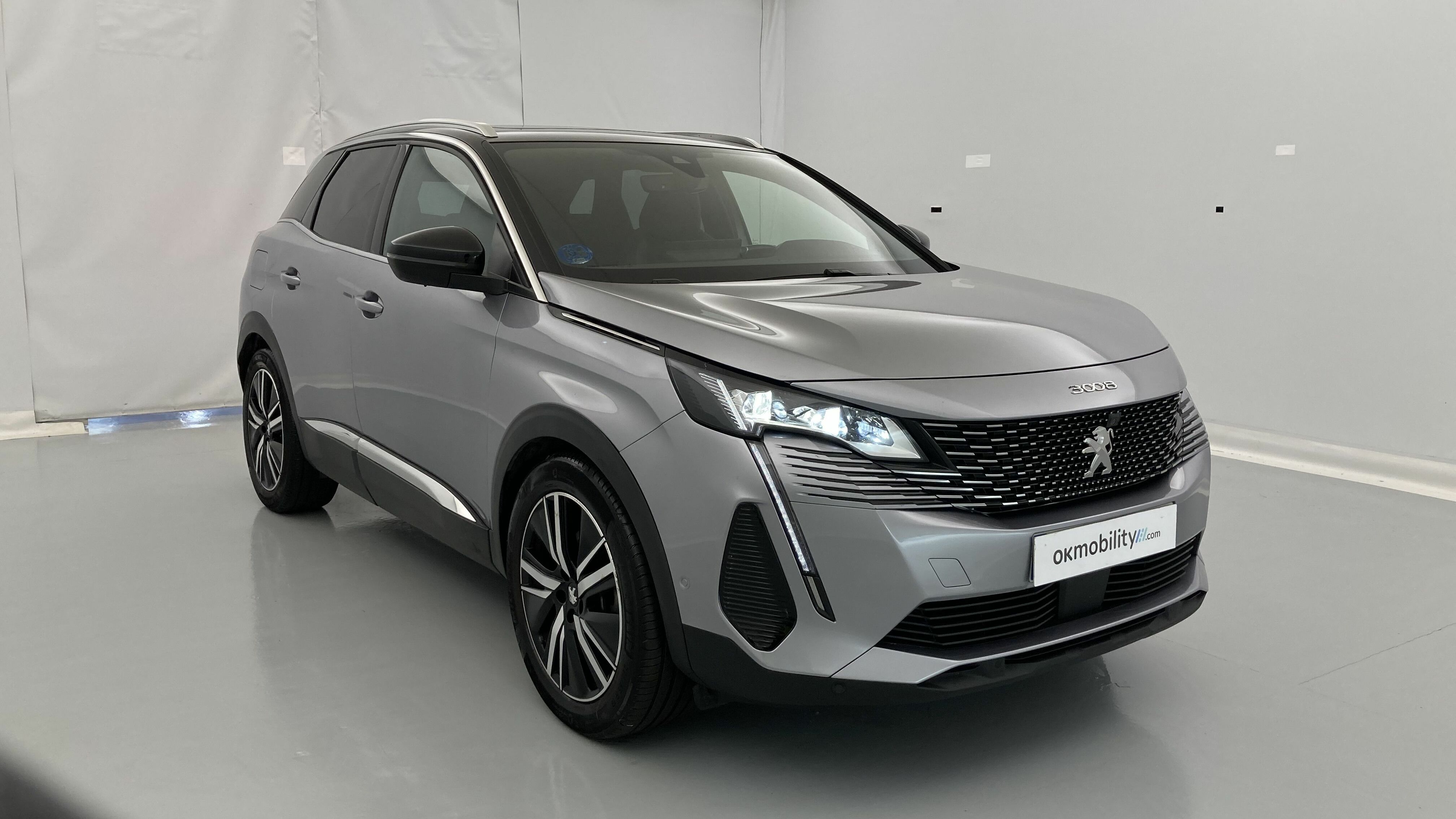 peugeot 3008 gt pack 1.6 HYBRID 300 EAT PHEV 2022 gris artense / negro 34