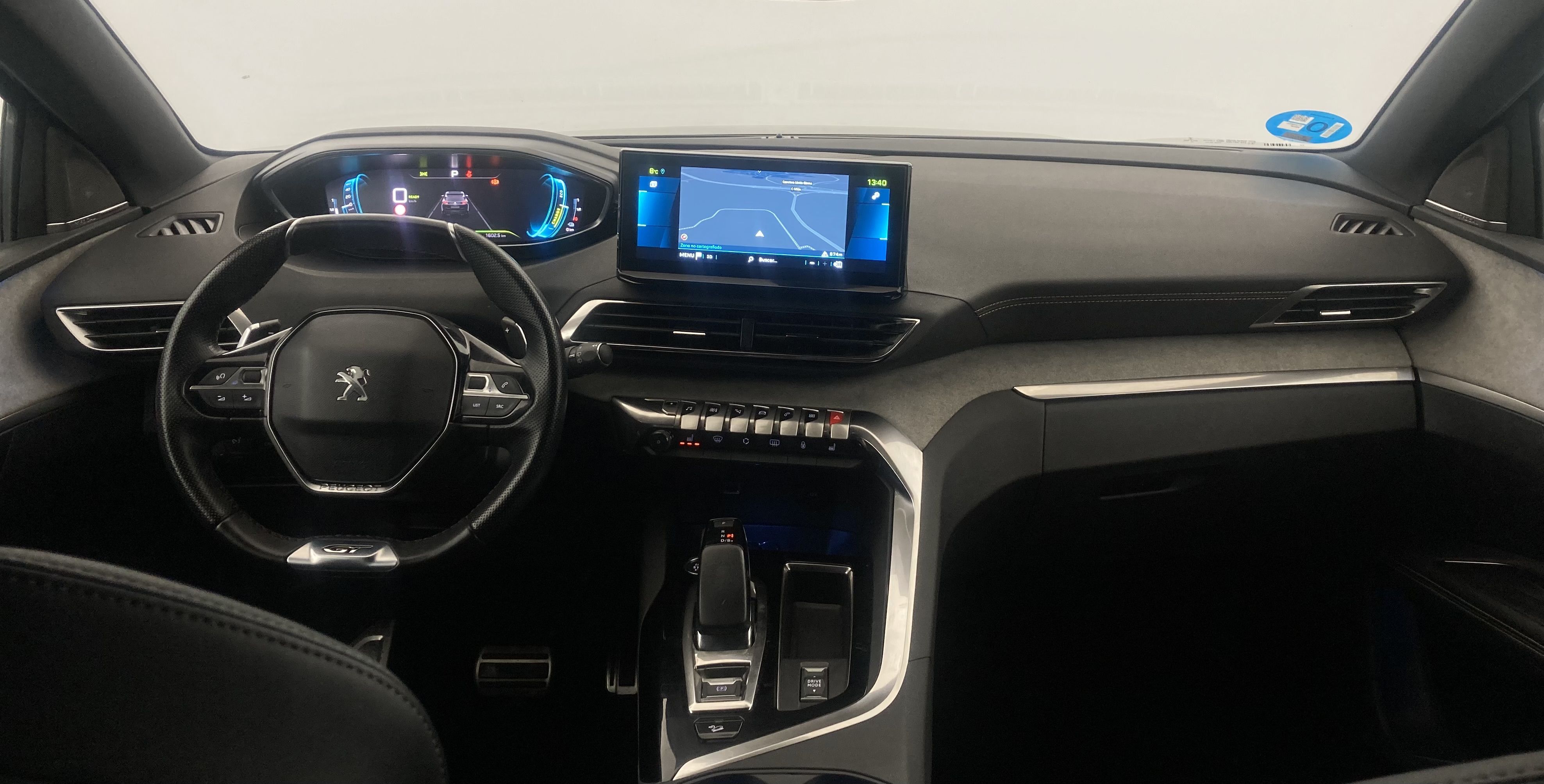 peugeot 3008 gt pack 1.6 HYBRID 300 EAT PHEV 2022 negro perla nera 34