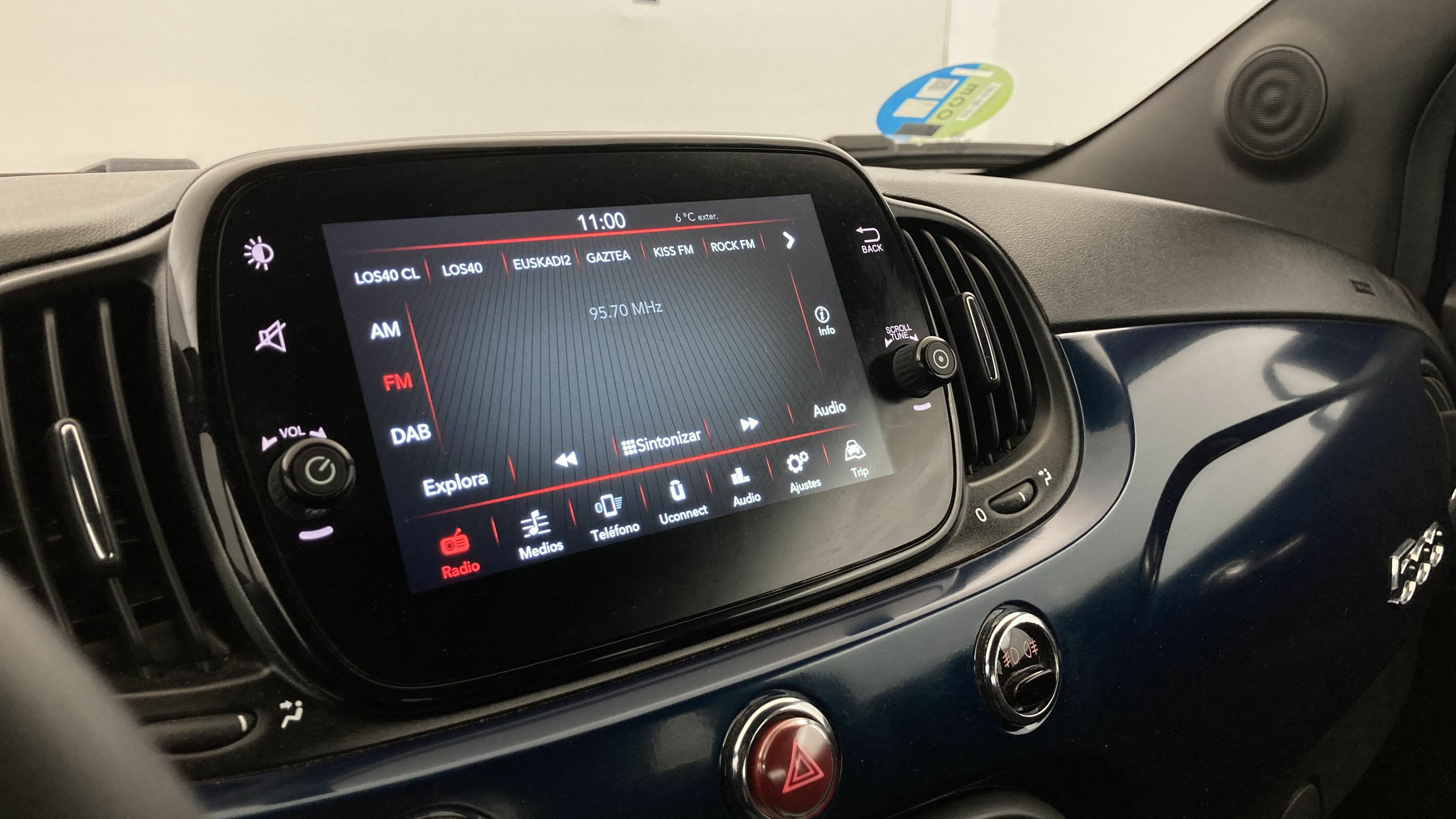 fiat 500c dolcevita 1.0 HYBRID 70 MHEV 2024 blu 19