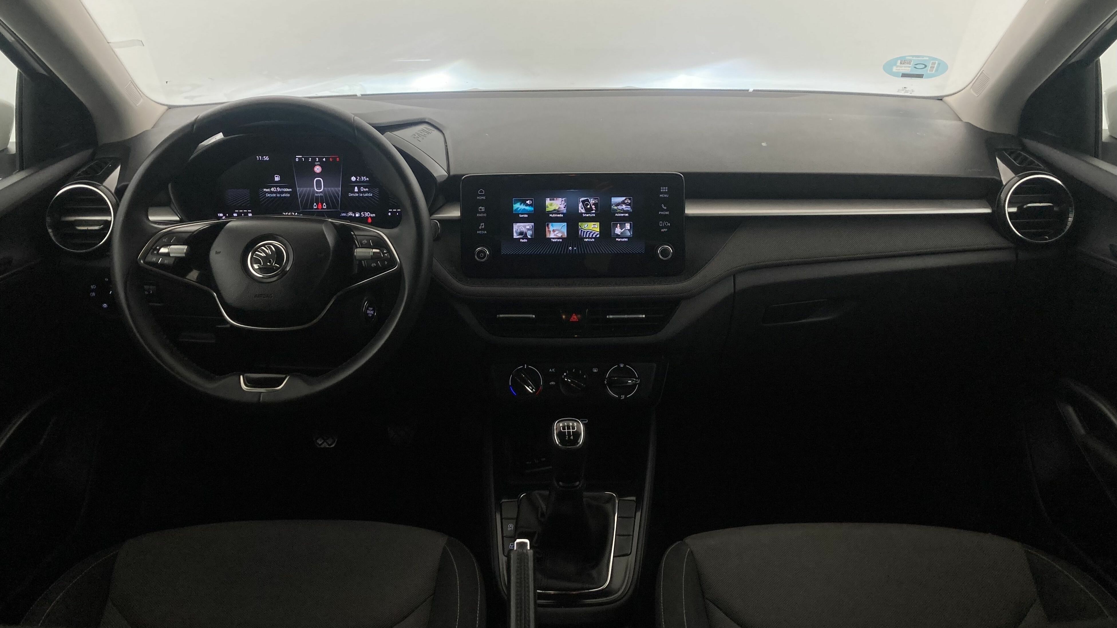 skoda fabia selection 1.0 MPI 80 2024 blanco candy 15