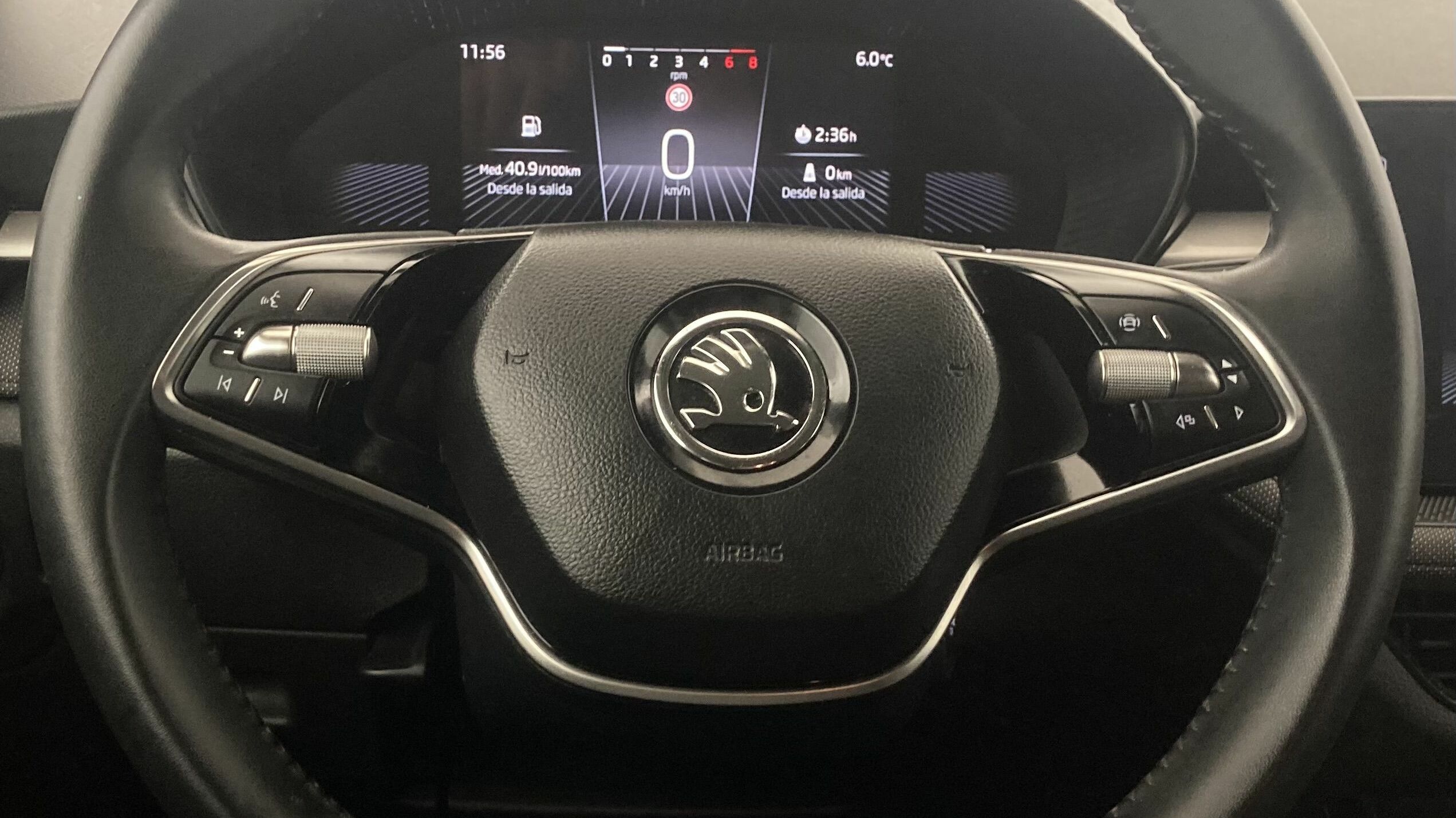 skoda fabia selection 1.0 MPI 80 2024 blanco candy 16