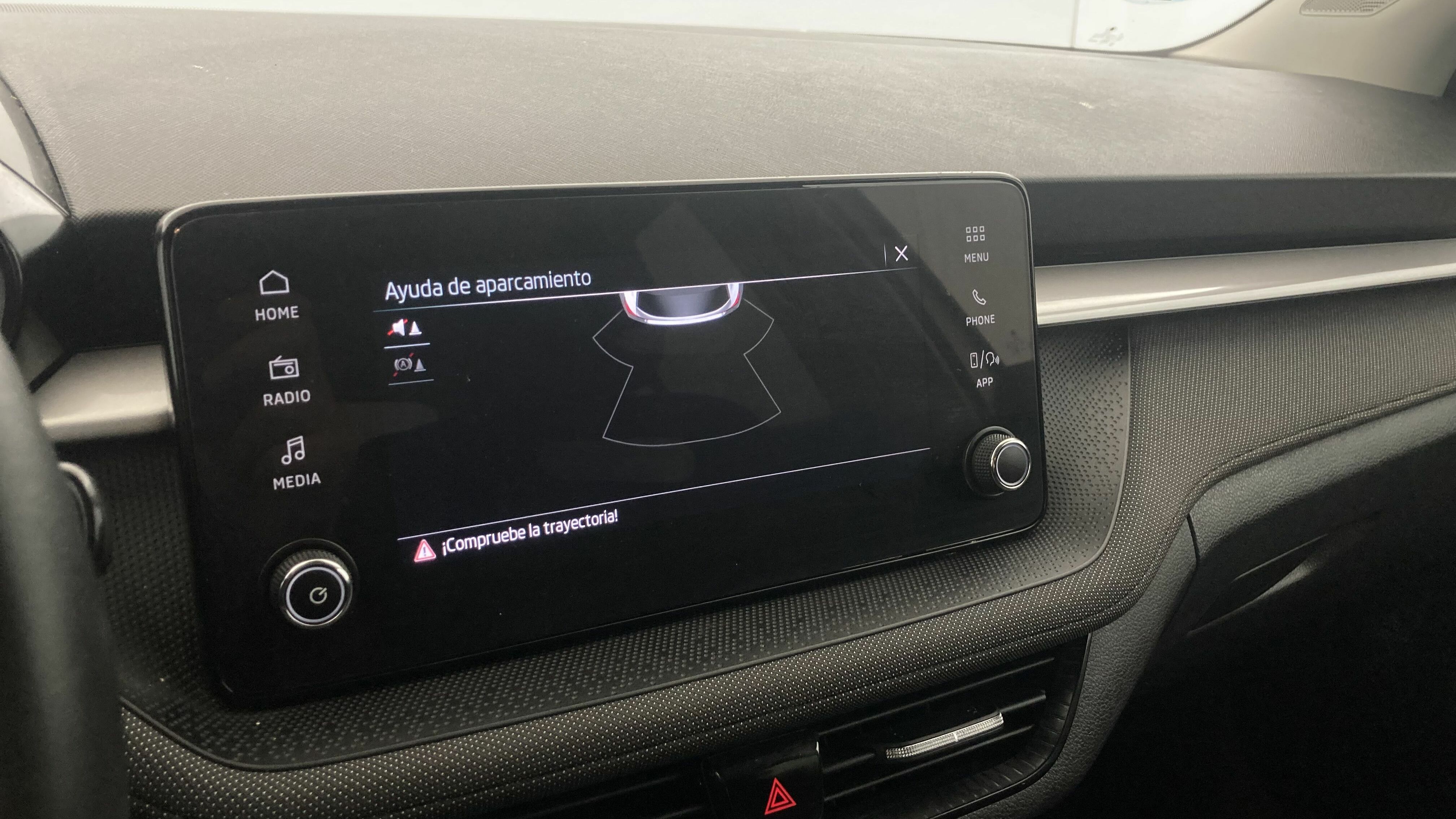 skoda fabia selection 1.0 MPI 80 2024 blanco candy 18