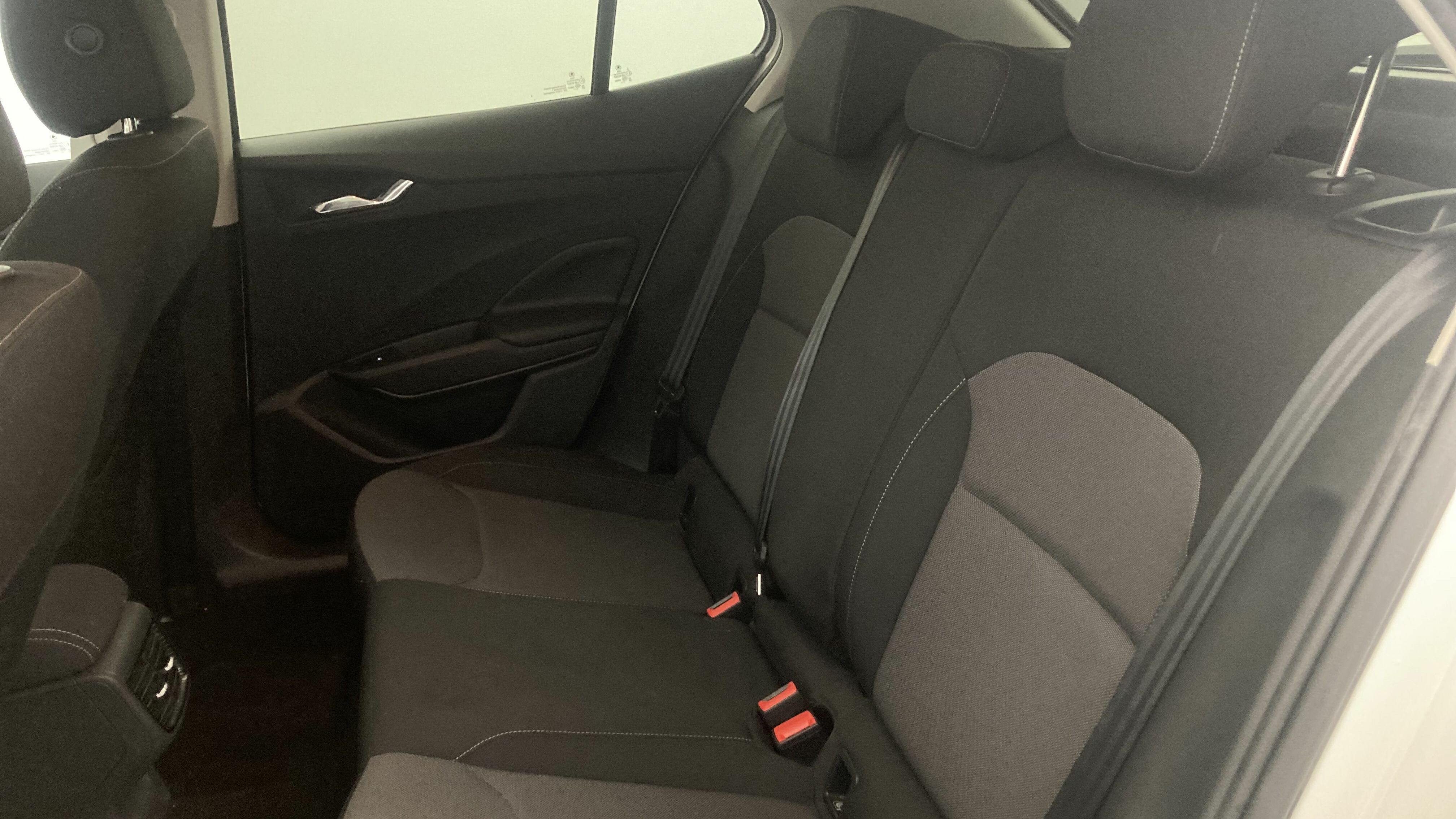 skoda fabia selection 1.0 MPI 80 2024 blanco candy 20