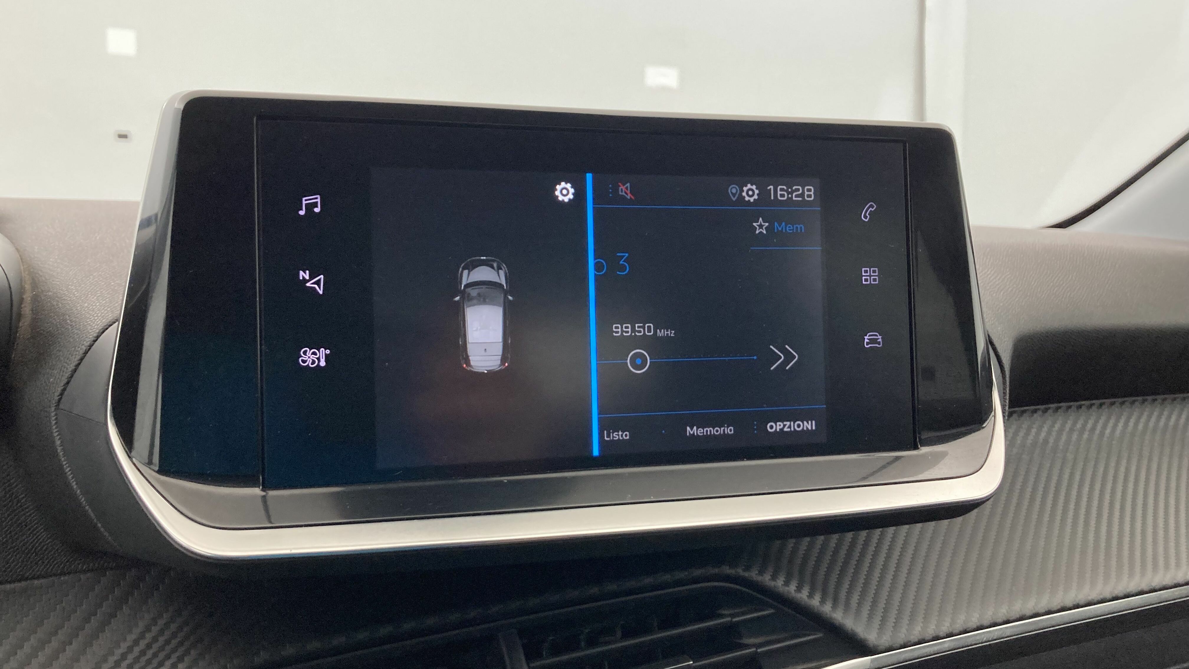 peugeot 208 allure 1.2 PURETECH 100 2024 blanco banquise 14