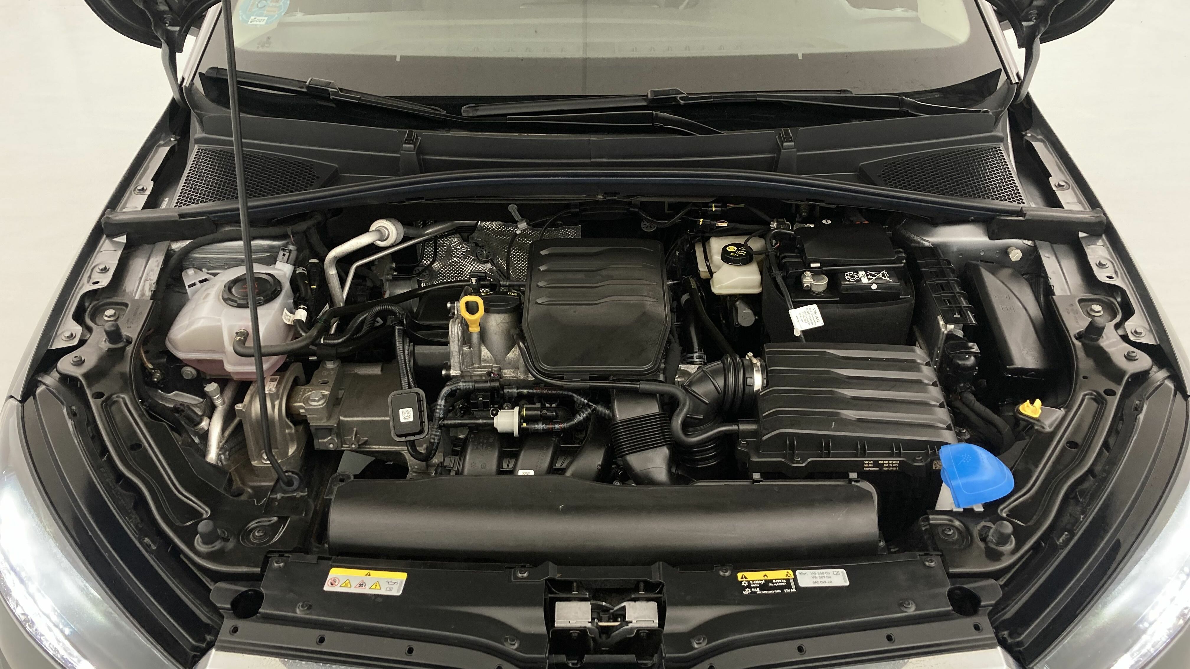 skoda fabia selection 1.0 MPI 80 2024 gris graphite 24