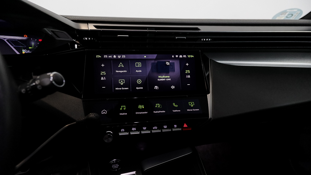 peugeot 308 gt 1.5 BLUEHDI 130 EAT 2021 azul vrtigo 15