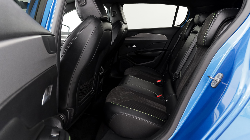 peugeot 308 gt 1.5 BLUEHDI 130 EAT 2021 azul vrtigo 20