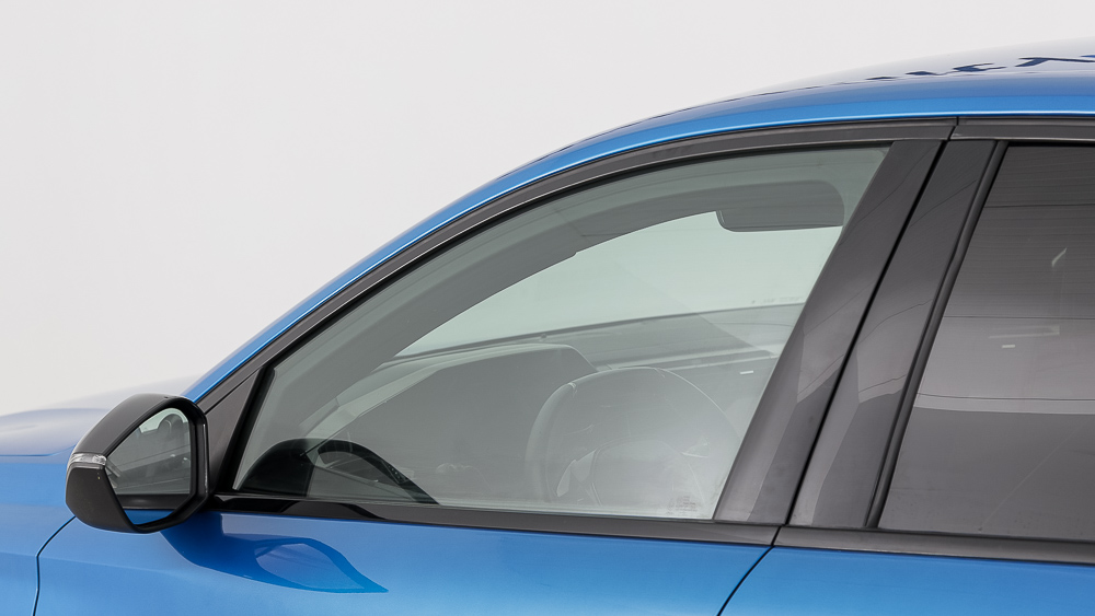 peugeot 308 gt 1.5 BLUEHDI 130 EAT 2021 azul vrtigo 35