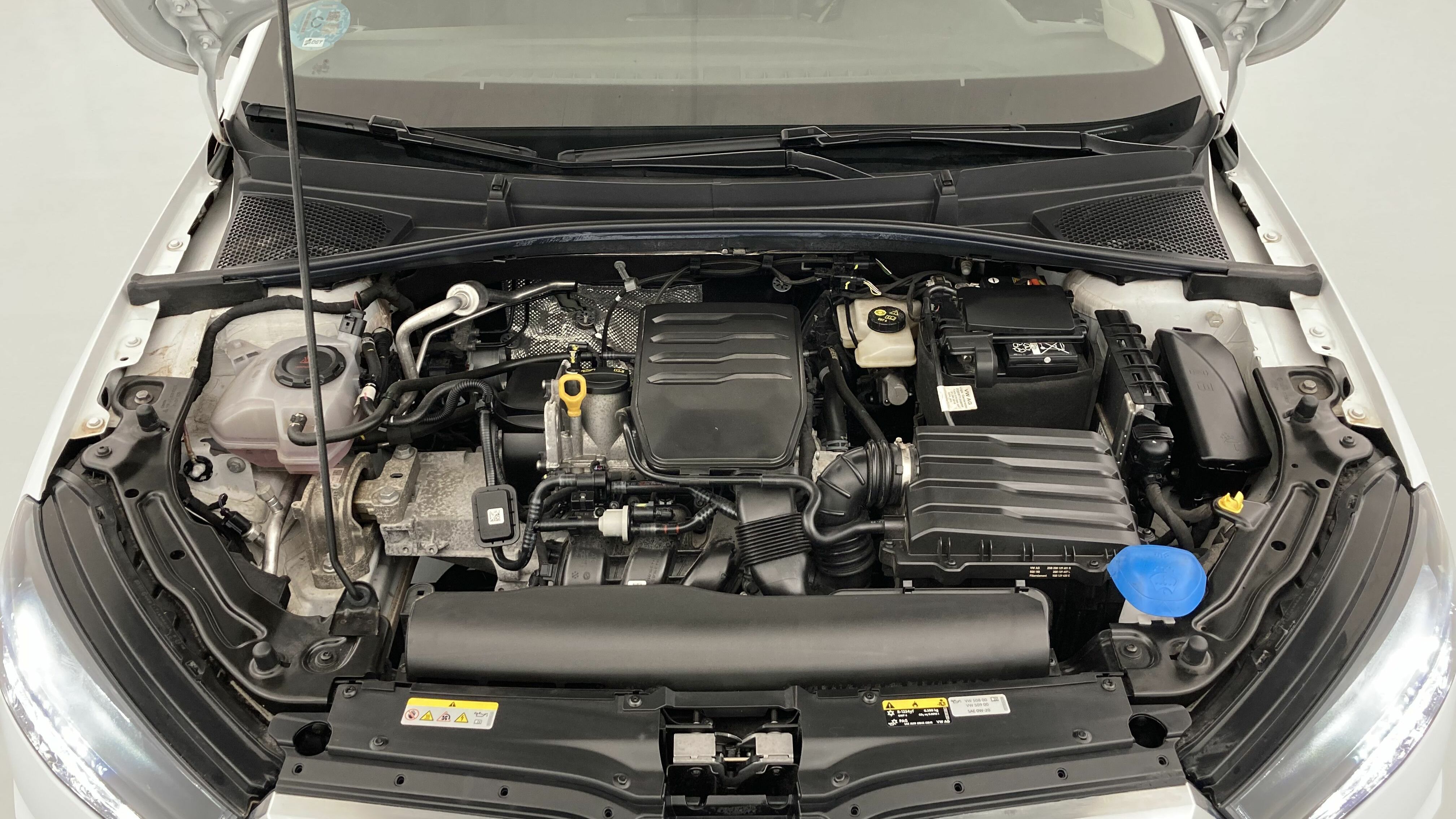 skoda fabia selection 1.0 MPI 80 2024 blanco glaciar 25