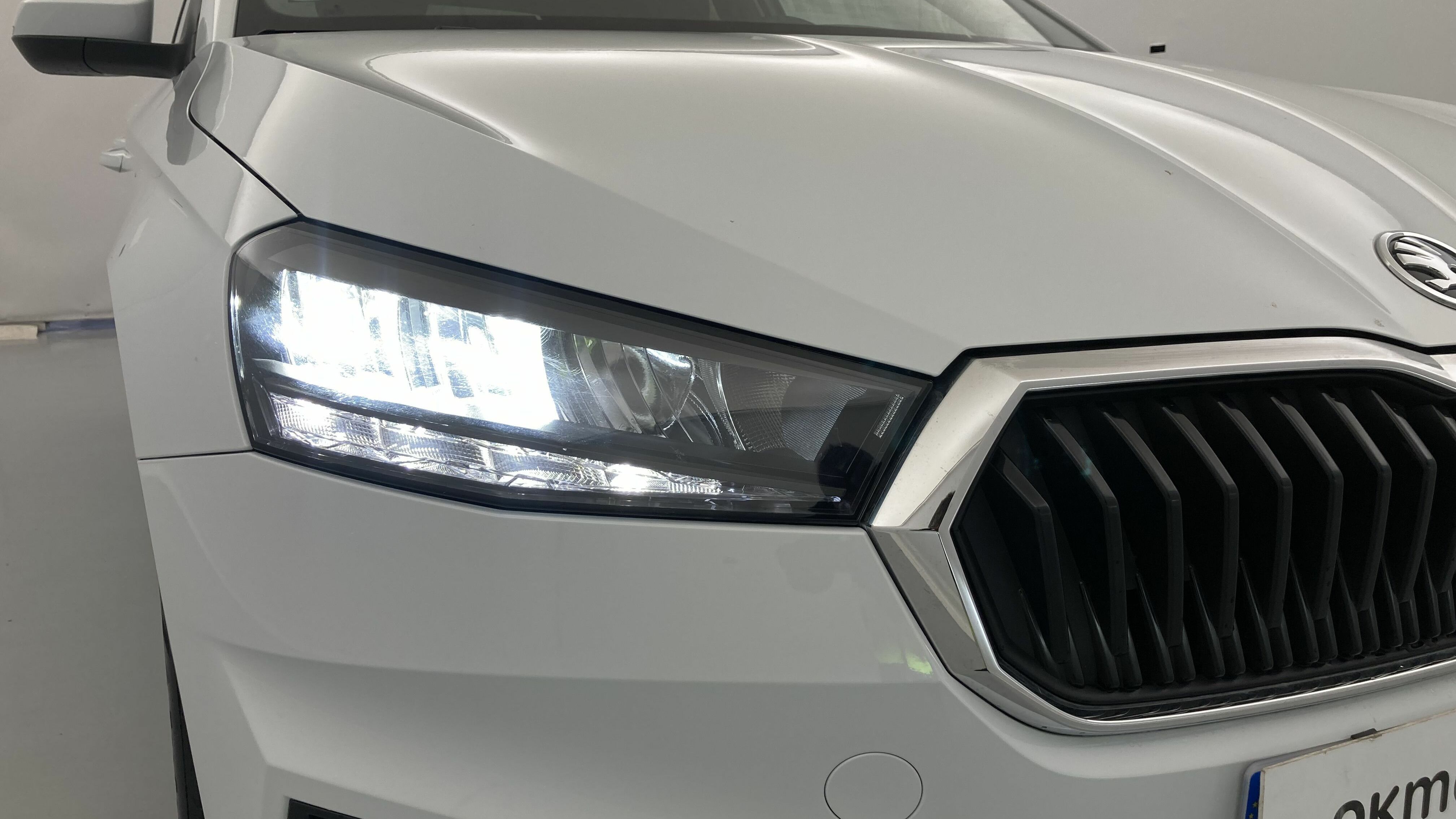 skoda fabia selection 1.0 MPI 80 2024 blanco glaciar 29