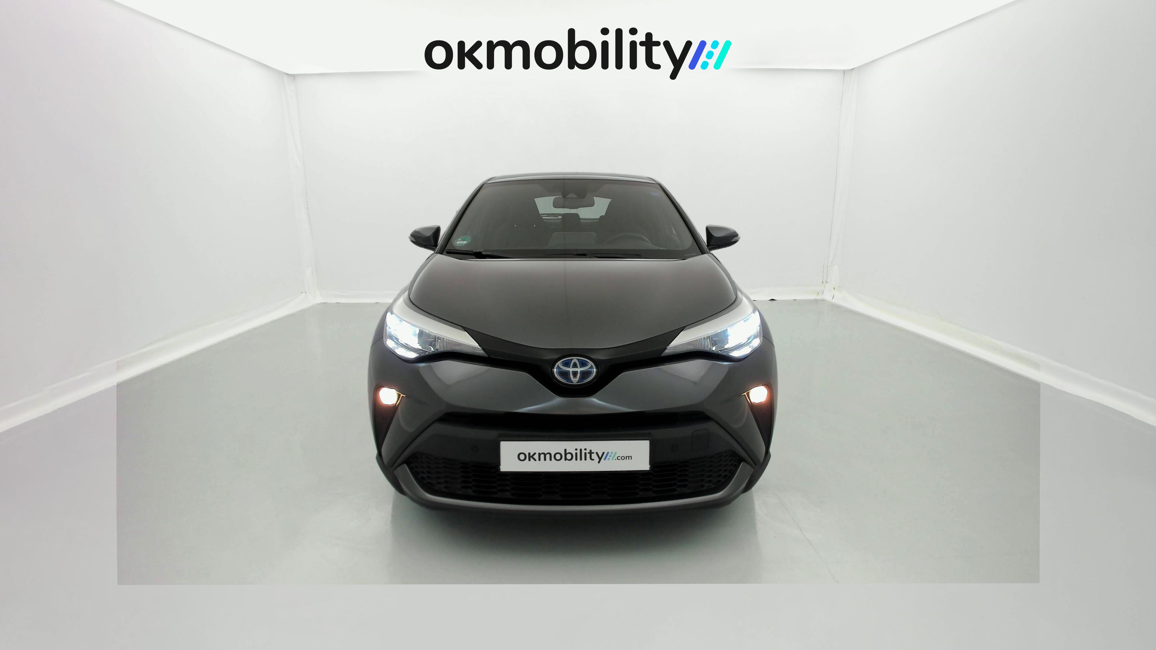 toyota c-hr business edition 1.8 E-CVT 125H 2023 shimmering silver 5