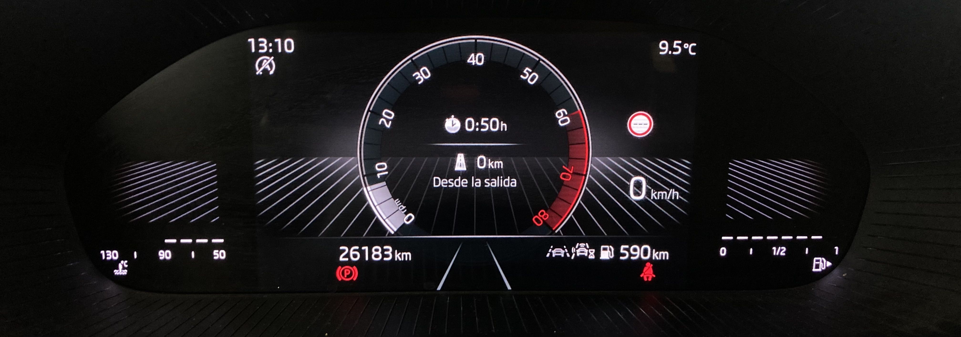 skoda fabia selection 1.0 MPI 80 2024 gris graphite 13