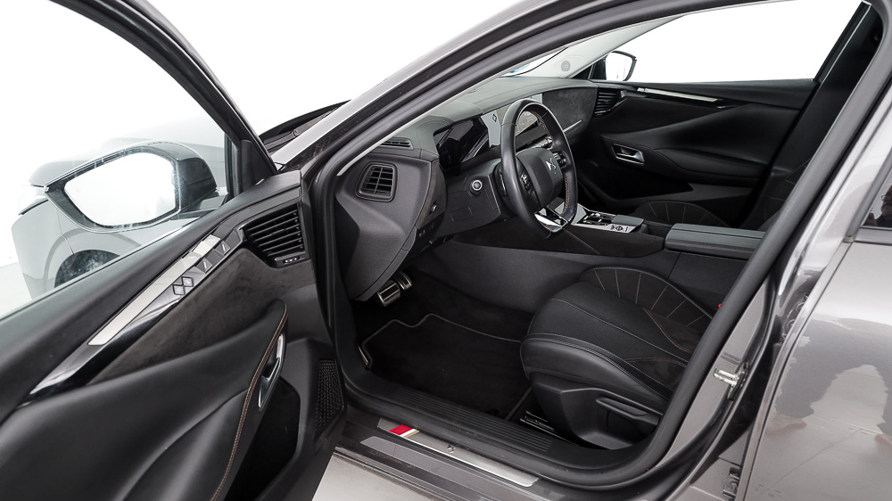 ds ds4 performance line + E-TENSE 225 CA 2023 gris platino 13