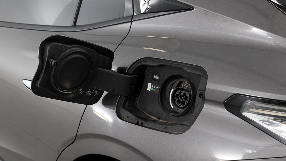 ds ds4 performance line + E-TENSE 225 CA 2023 gris platino 37