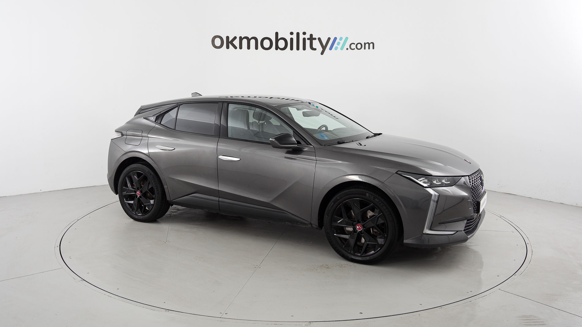 ds ds4 performance line + E-TENSE 225 CA 2023 gris platino 2