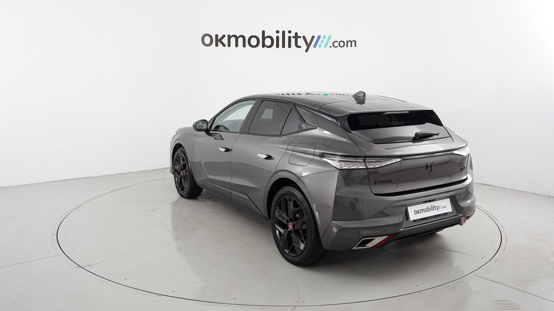 ds ds4 performance line + E-TENSE 225 CA 2023 gris platino 9