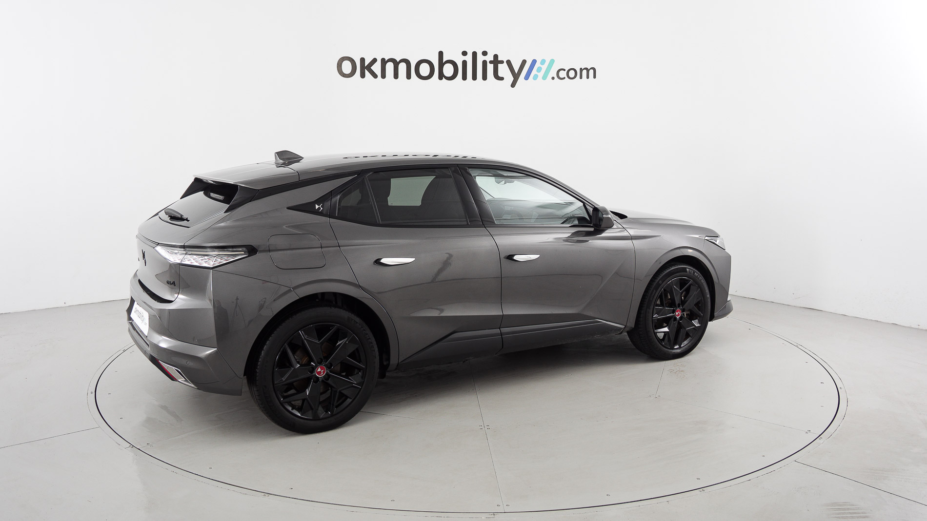 ds ds4 performance line + E-TENSE 225 CA 2023 gris platino 12