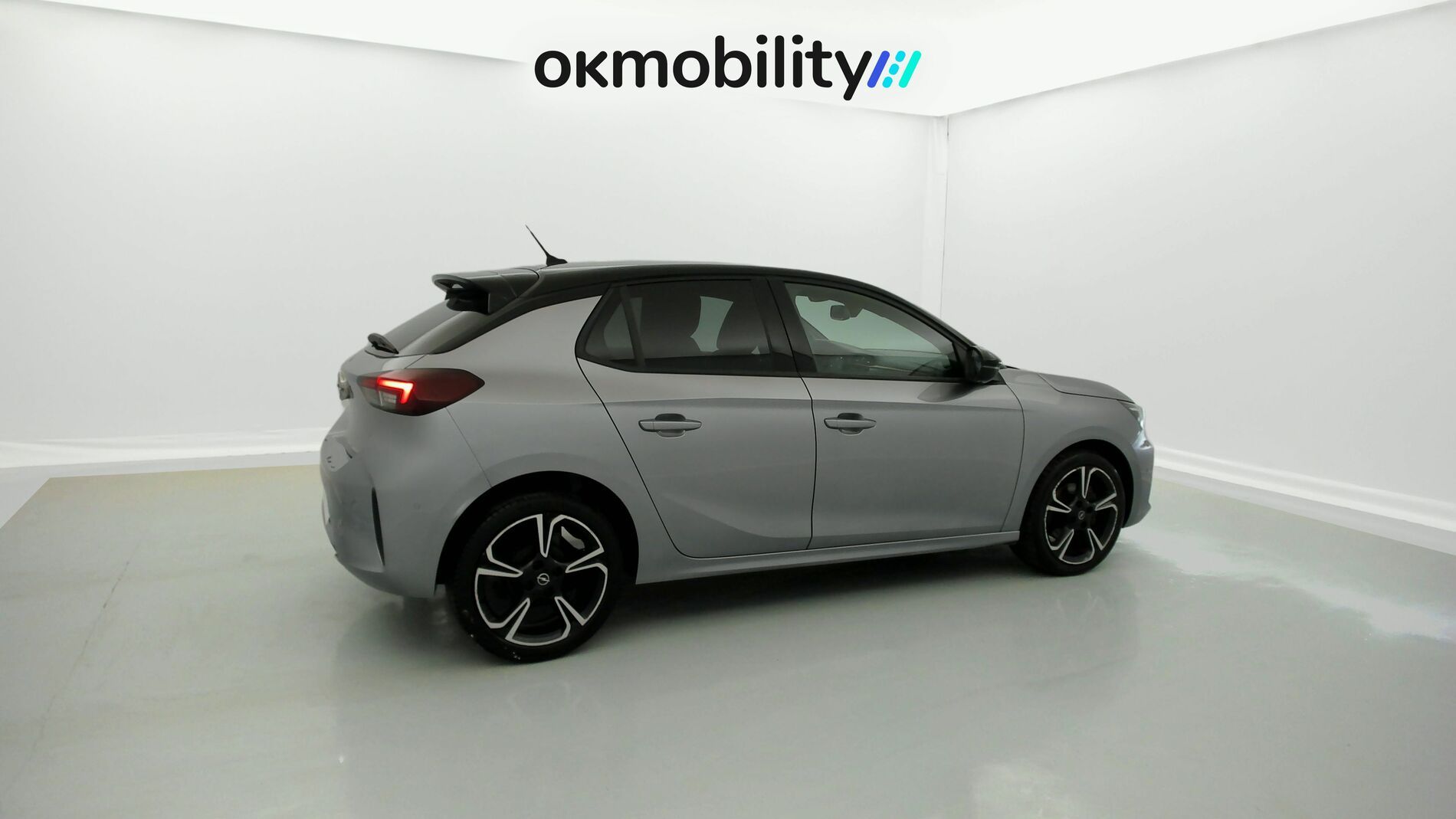 opel corsa gs 1.2T 100 2023 konstrast grey 12