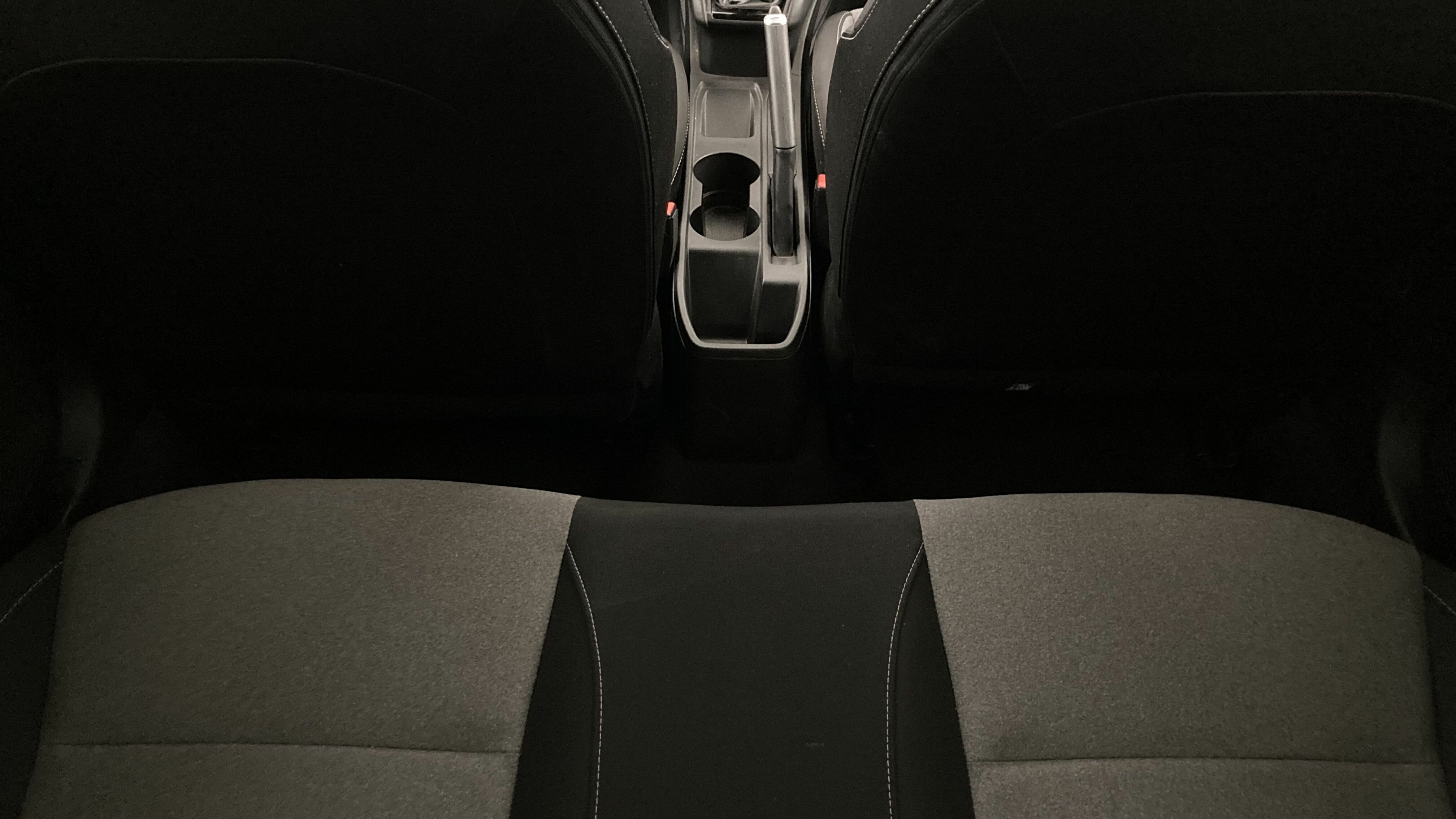 renault clio evolution 1.5 DCI 100 2025 negro brillante 21