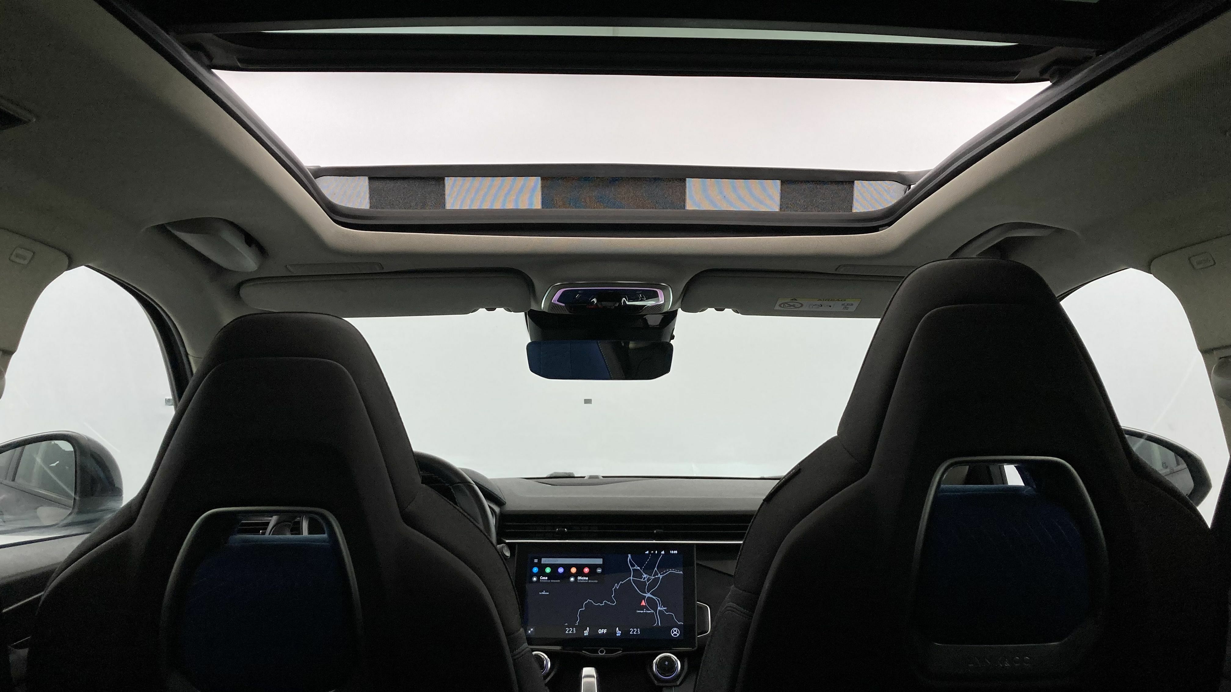 lynk&co 1 nv 1.5 PHEV 261 2022 black 37