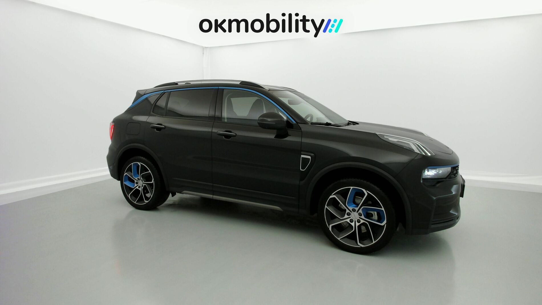lynk&co 1 nv 1.5 PHEV 261 2022 black 2