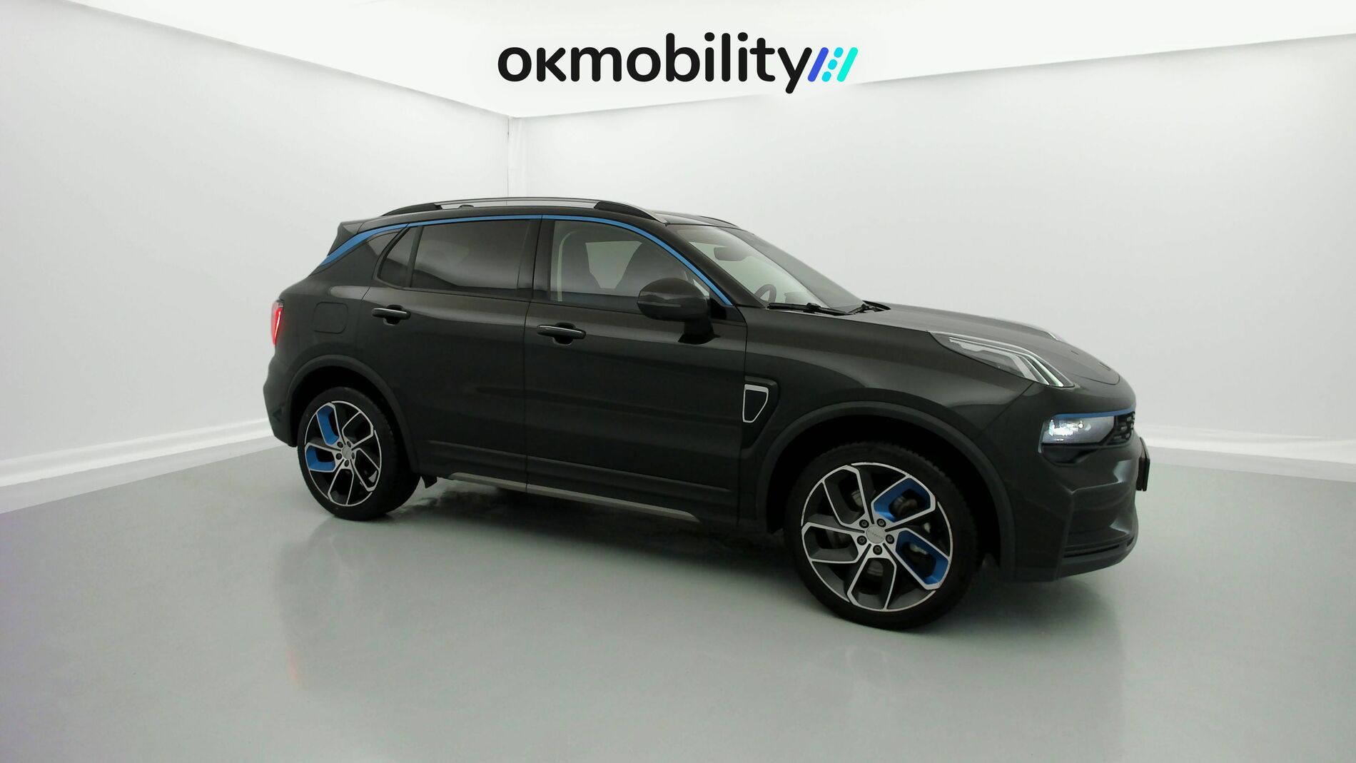 lynk&co 1 nv 1.5 PHEV 261 2022 black 2
