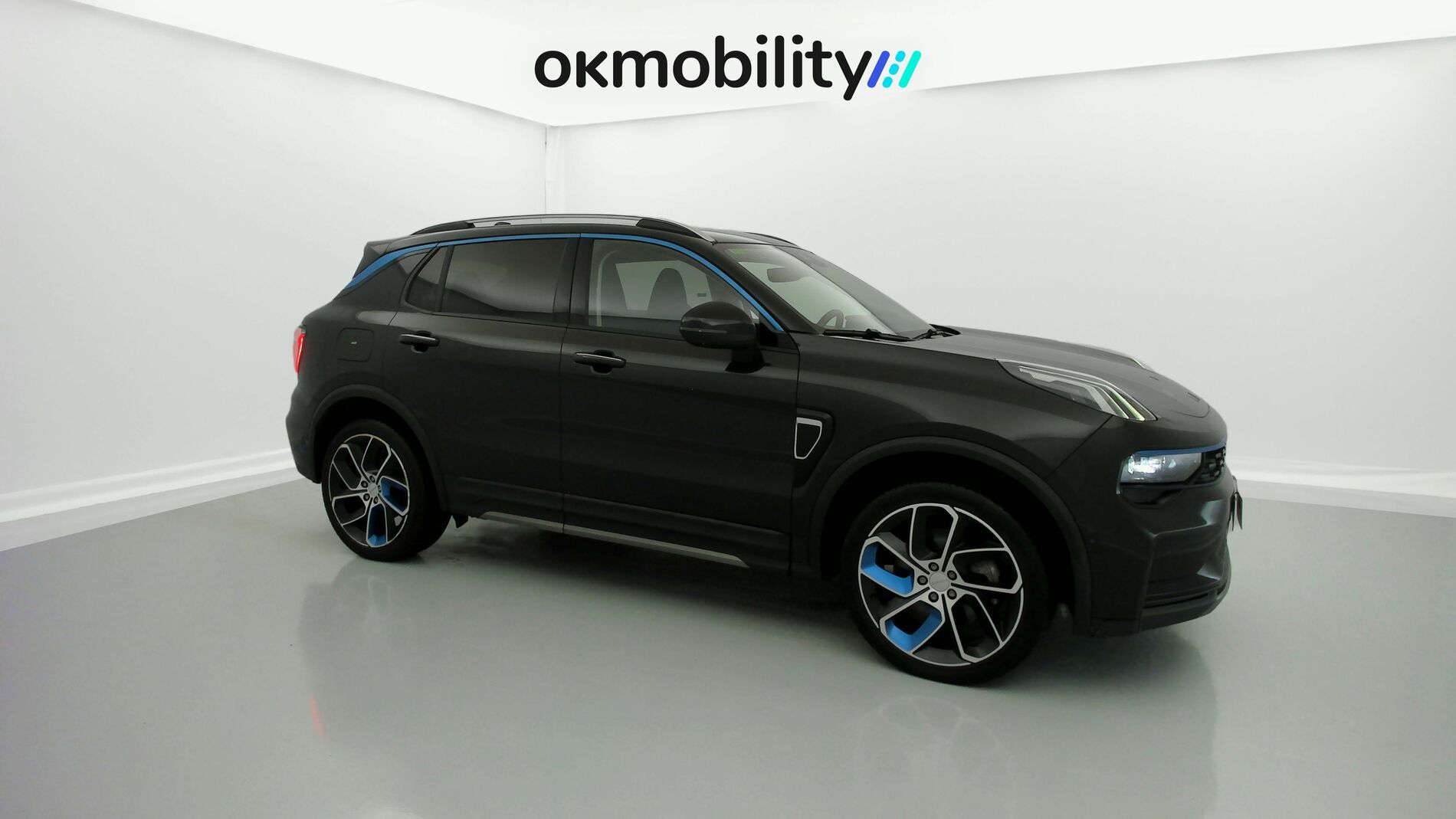 lynk&co 1 nv 1.5 PHEV 261 2022 black 2
