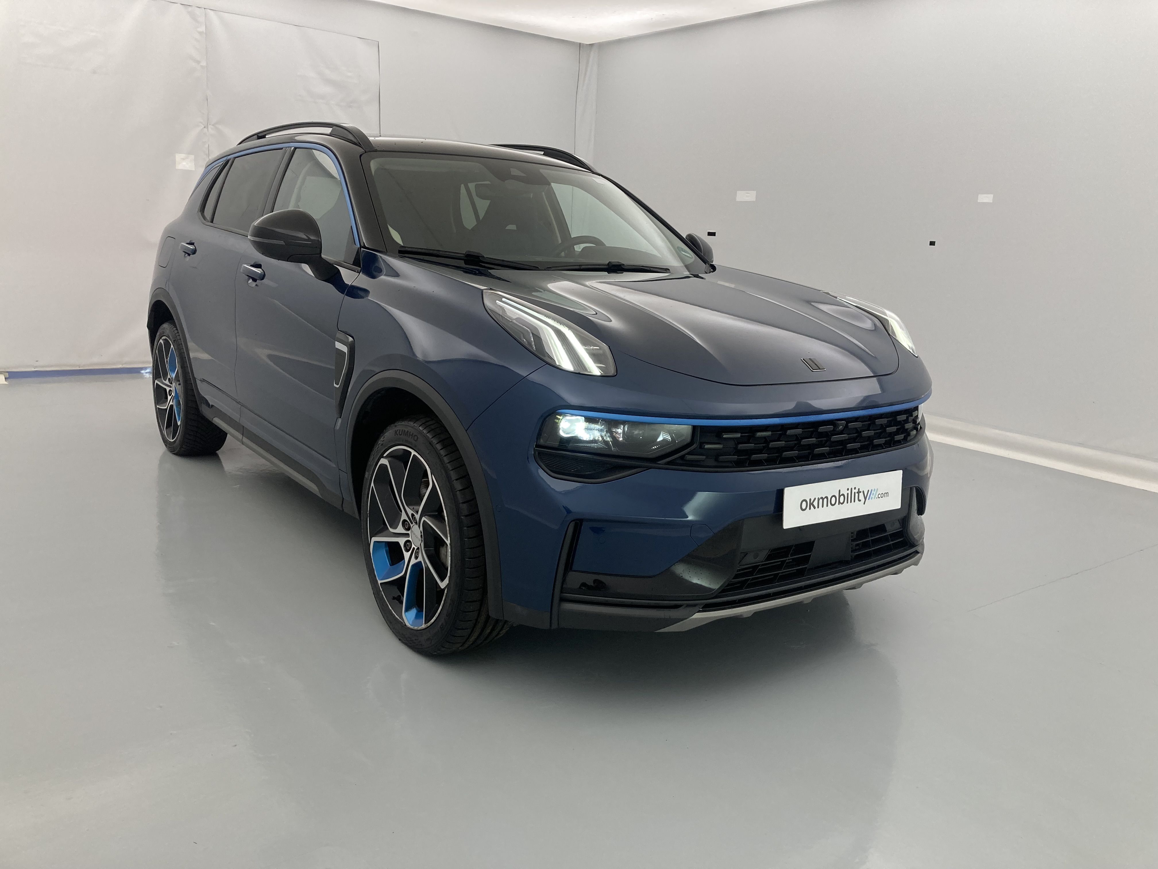 lynk&co 1 nv 1.5 PHEV 261 2022 blue 22