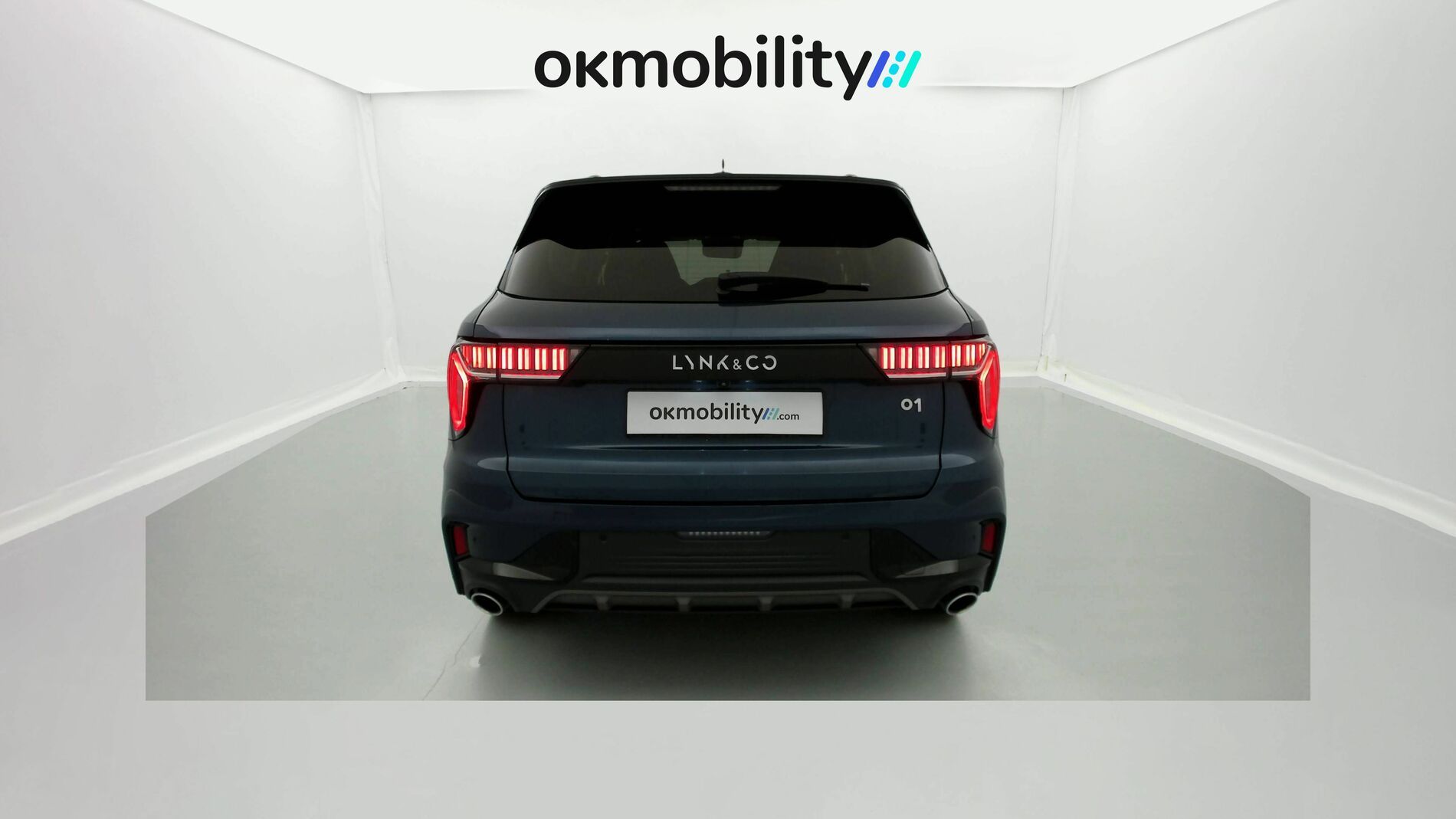 lynk&co 1 nv 1.5 PHEV 261 2022 blue 10
