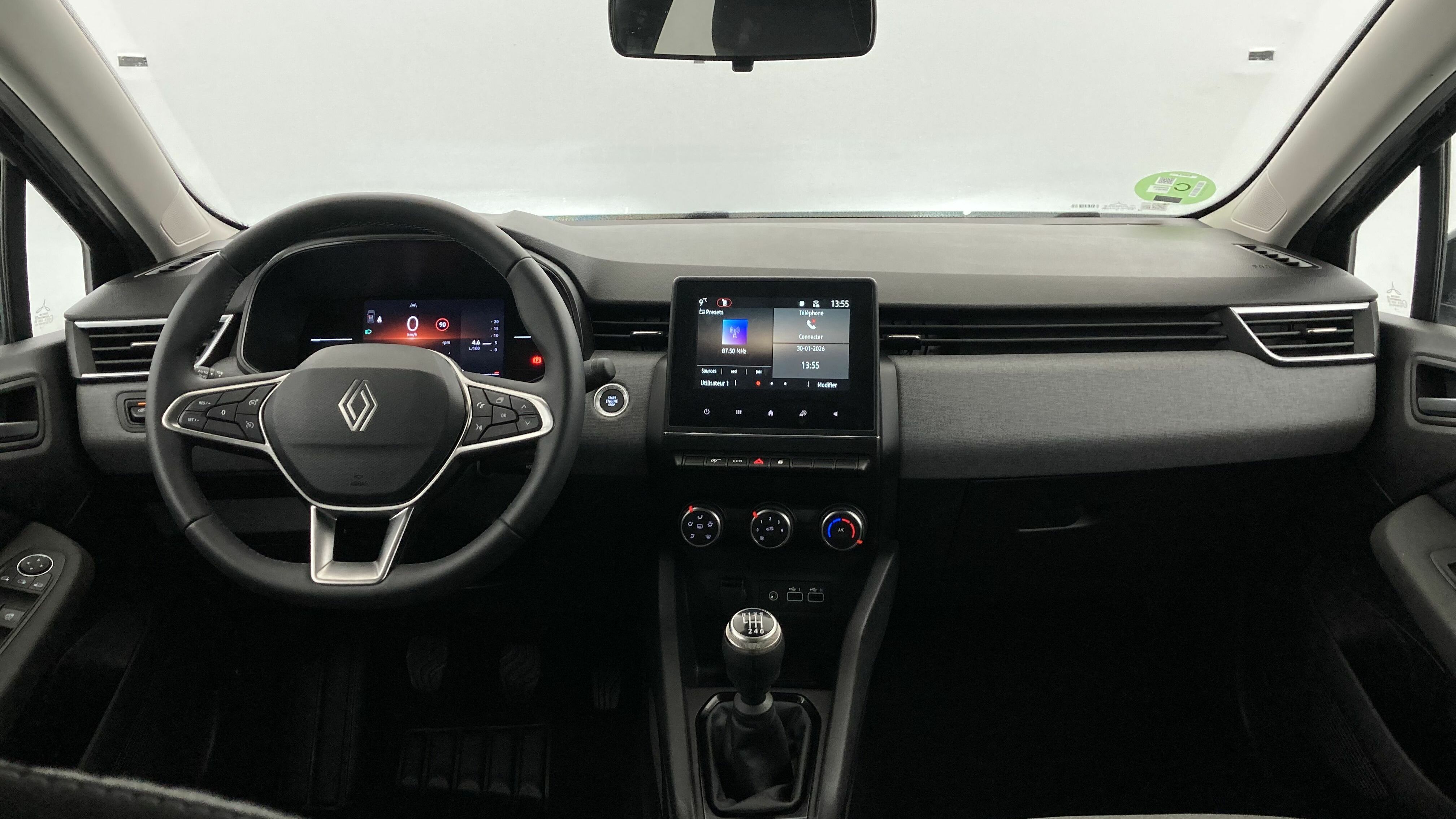 renault clio evolution 1.5 DCI 100 2025 negro brillante 15