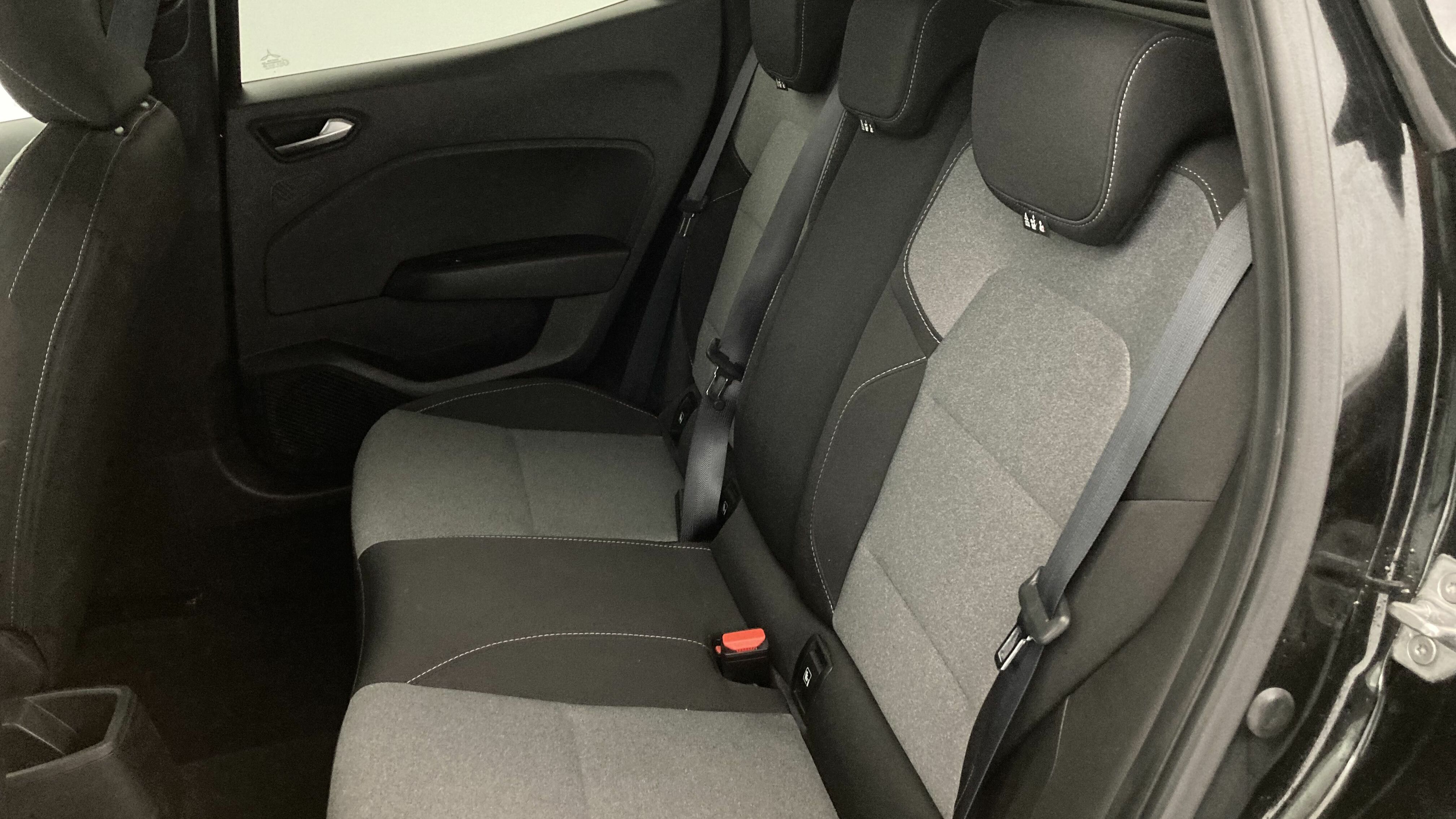 renault clio evolution 1.5 DCI 100 2025 negro brillante 20