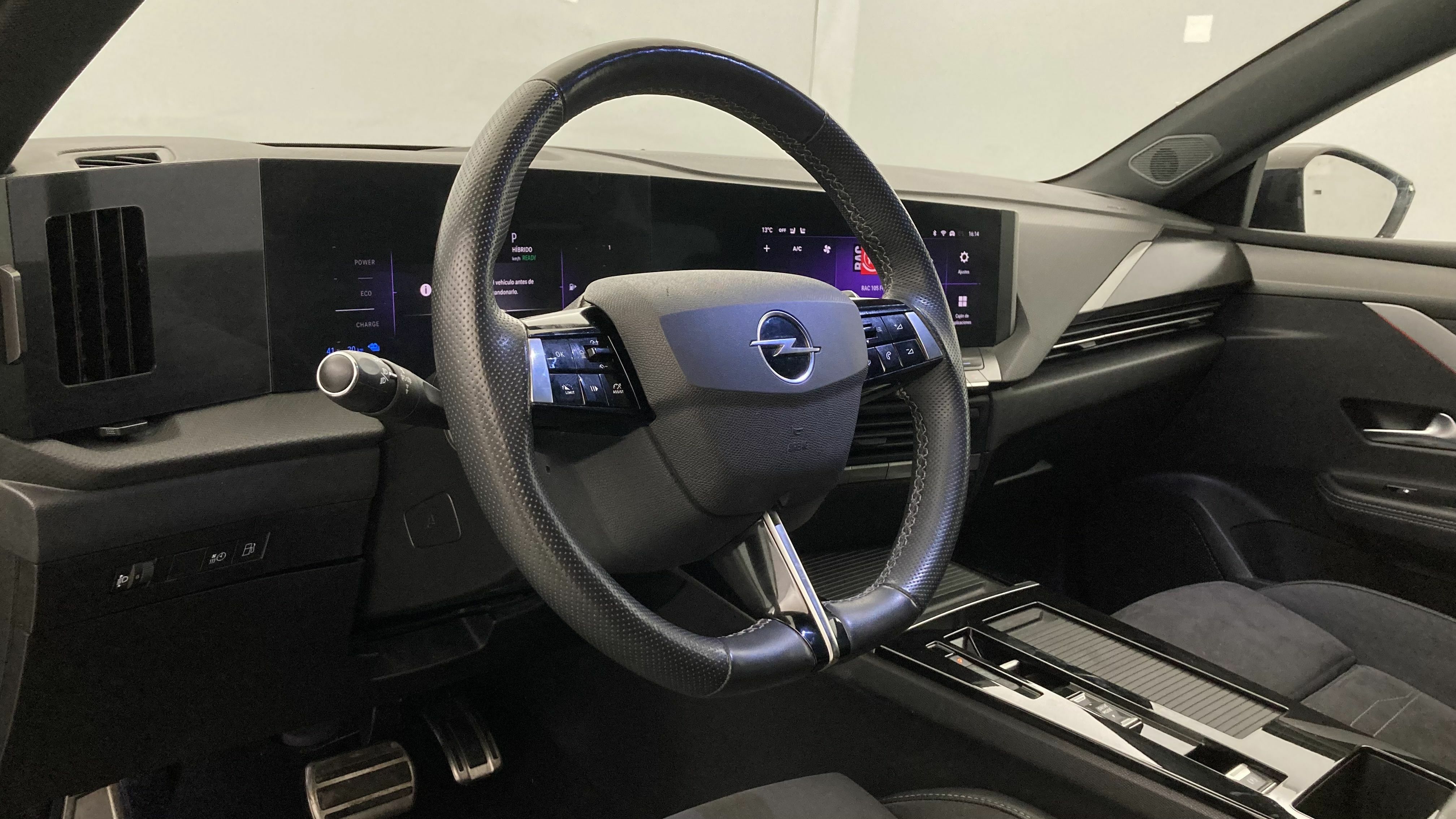 opel astra gs 1.6T PHEV 180 AT 2023 karbon black 15