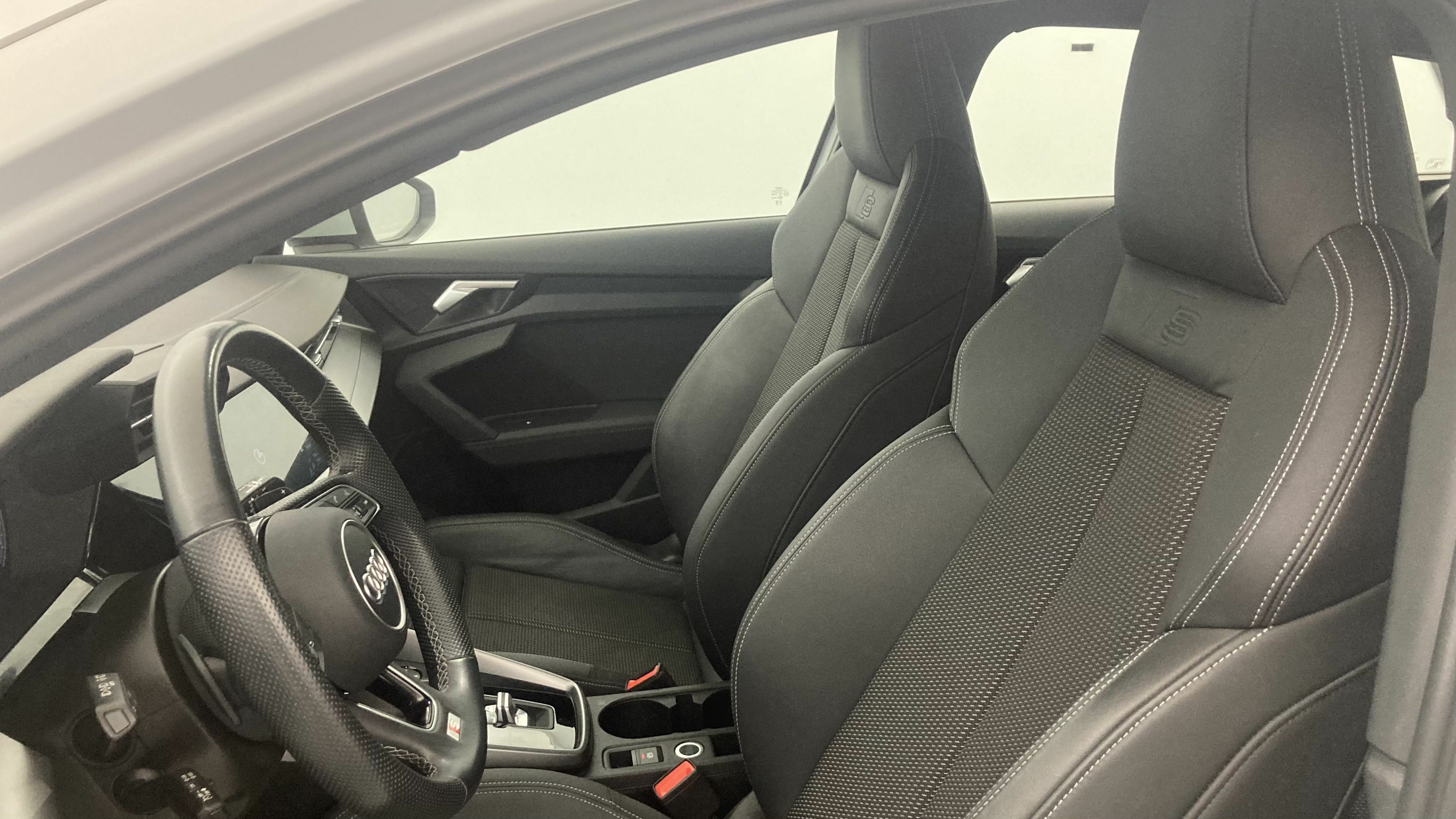 audi a3 sportback s line 35 TFSI 150 STRONIC 2024 gletscherweiss metallic 13