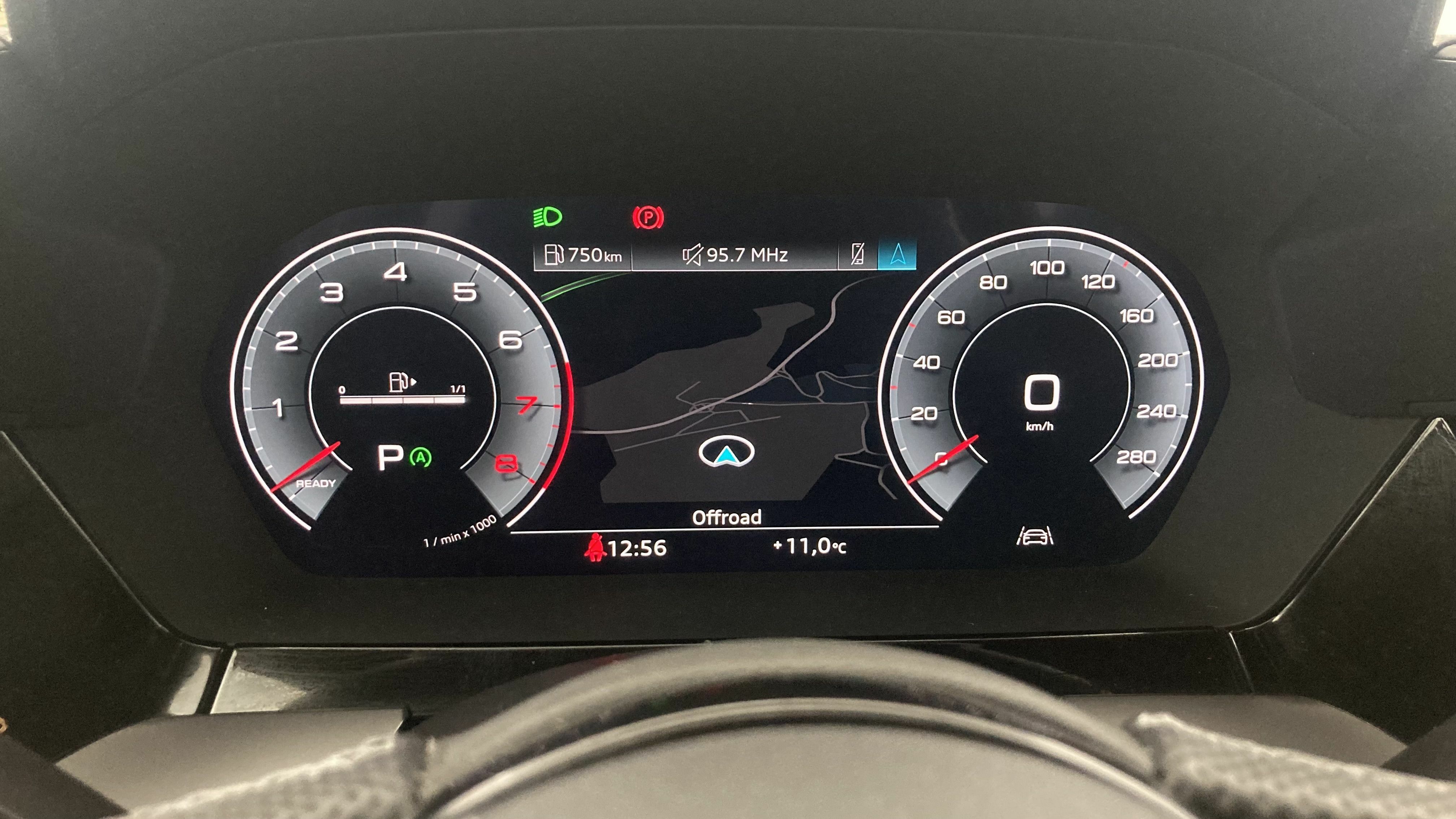 audi a3 sportback s line 35 TFSI 150 STRONIC 2024 gletscherweiss metallic 17